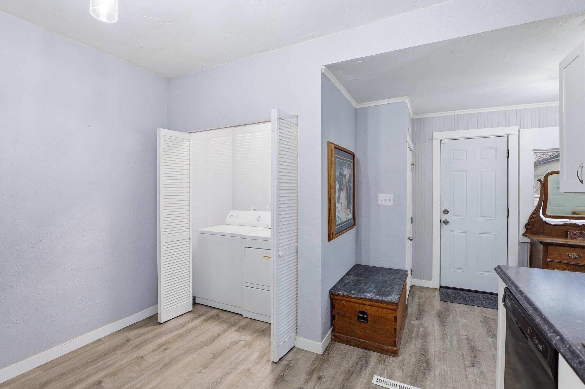 1917 E Liberty Ave - Photo 9