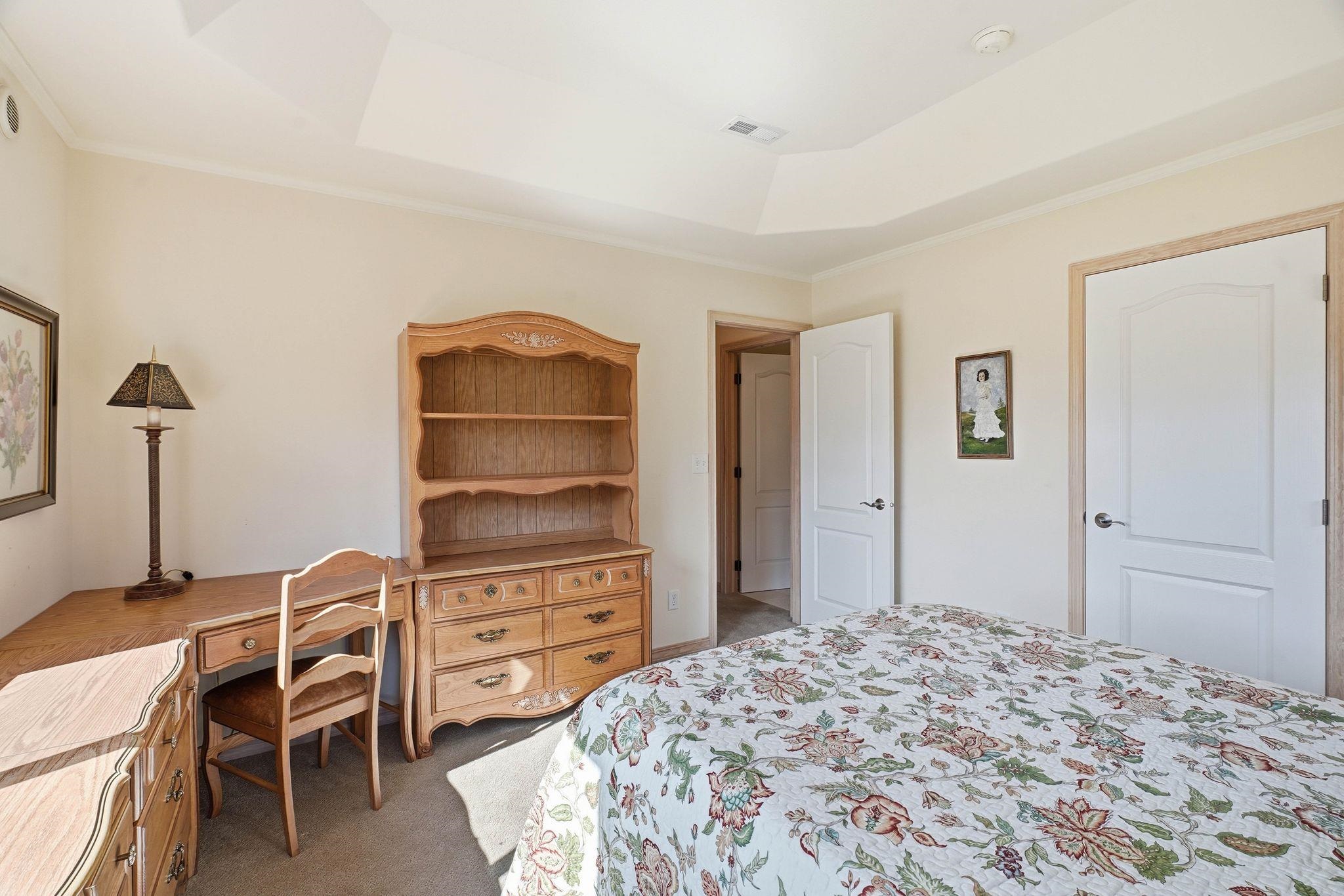 4913 S Woodfield Ln - Photo 17