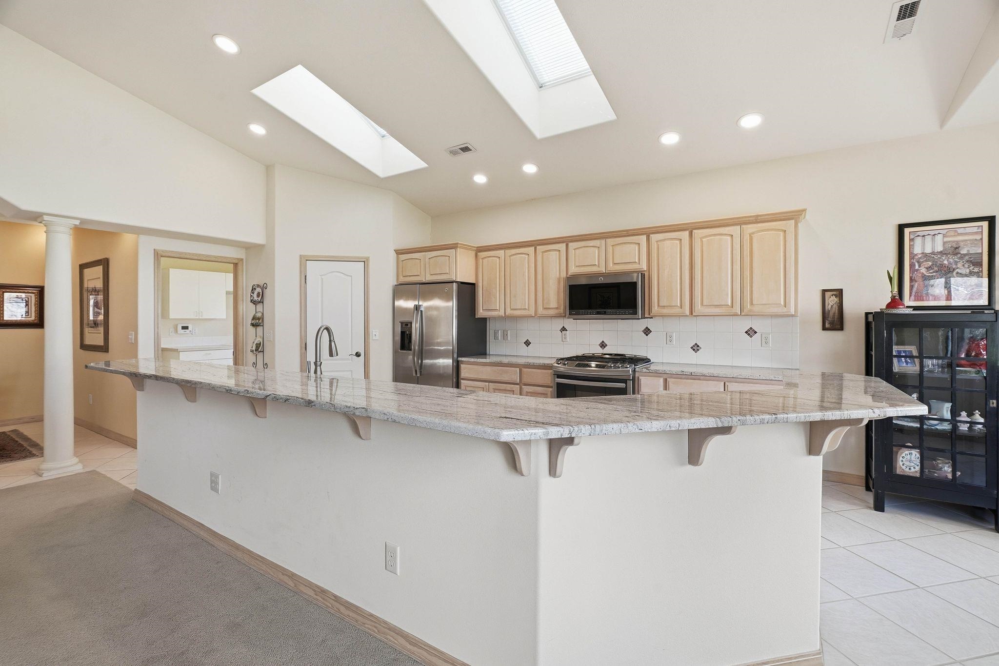 4913 S Woodfield Ln - Photo 8