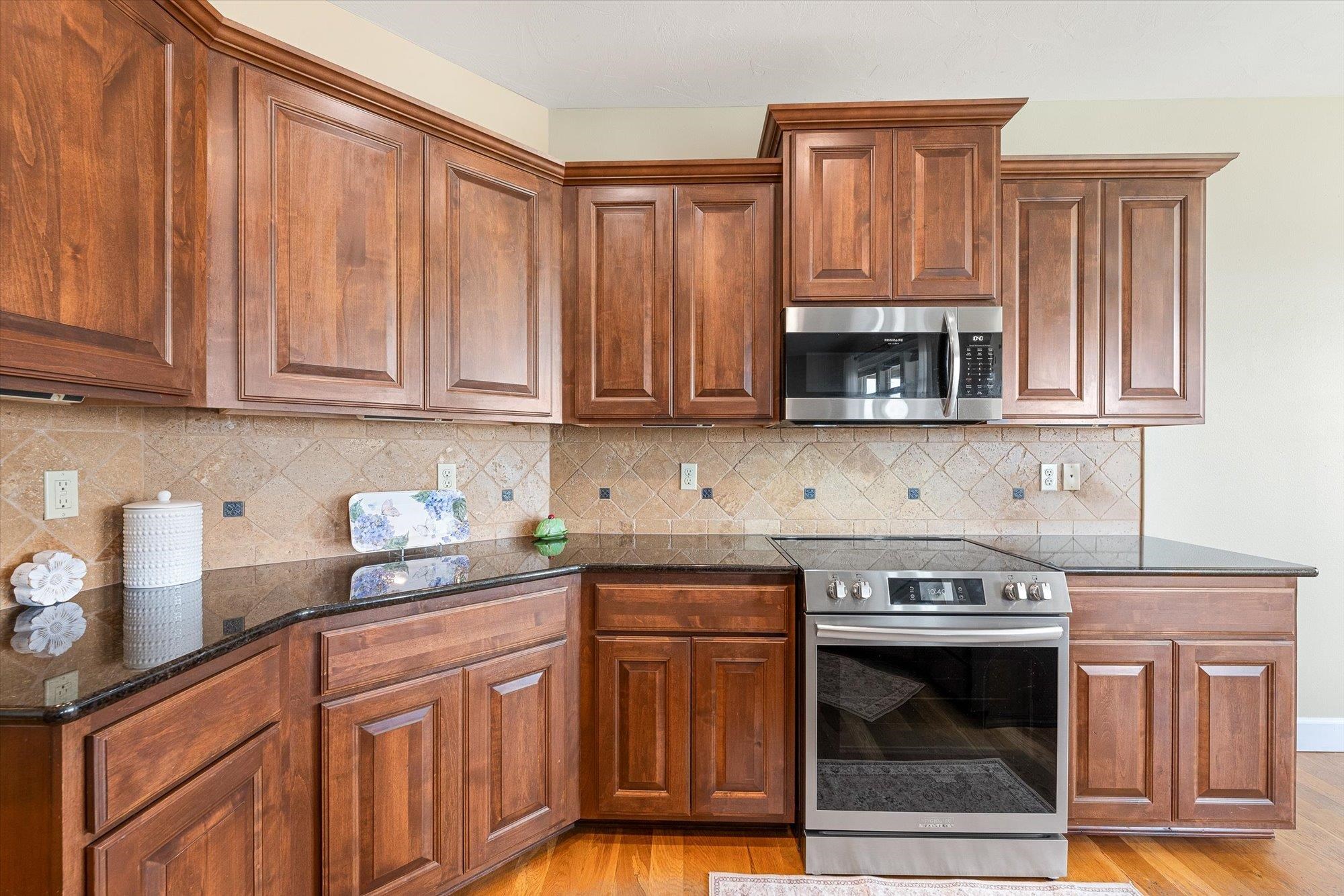 9211 N SEMINOLE St - Photo 8
