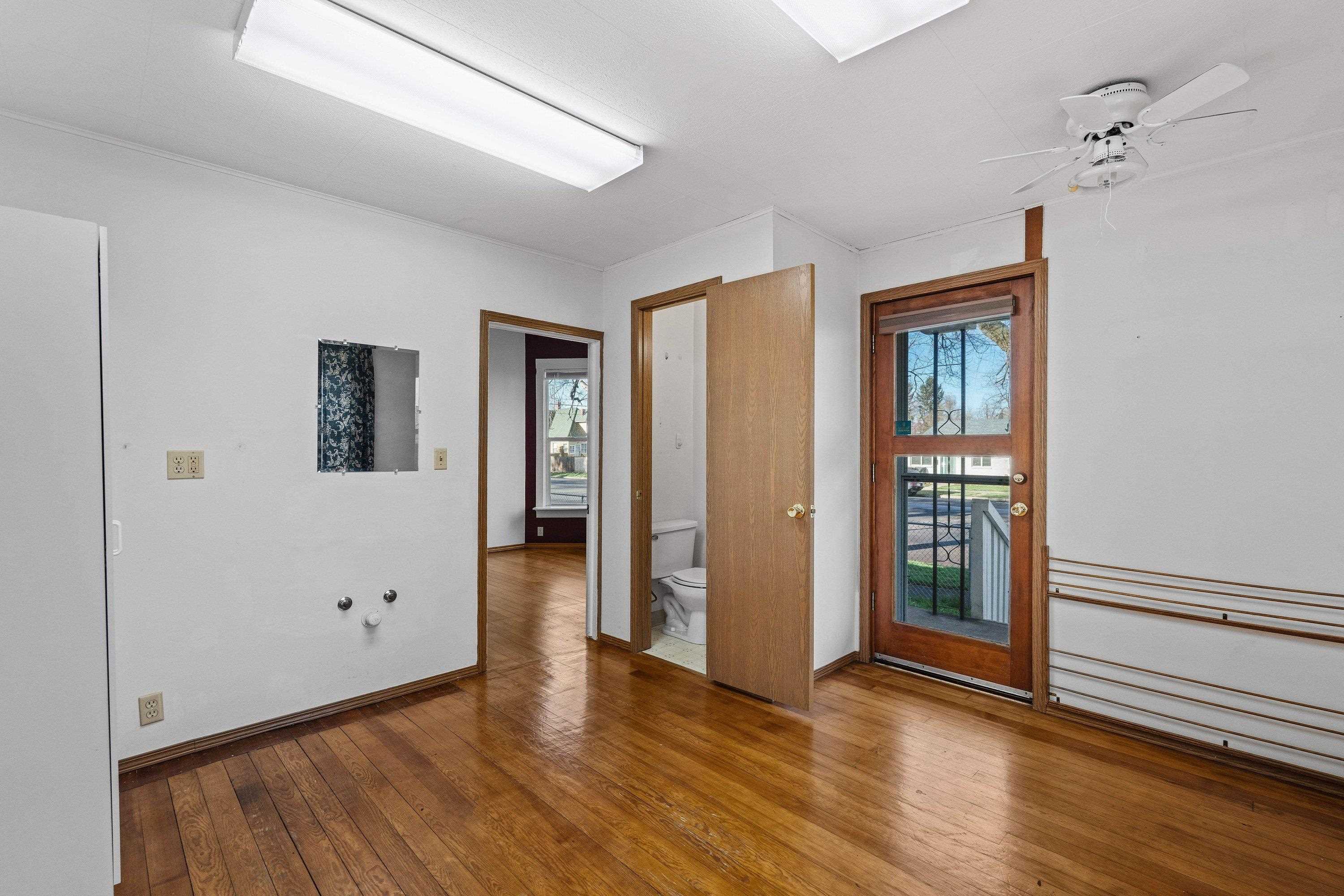 402 E Ermina Ave - Photo 11