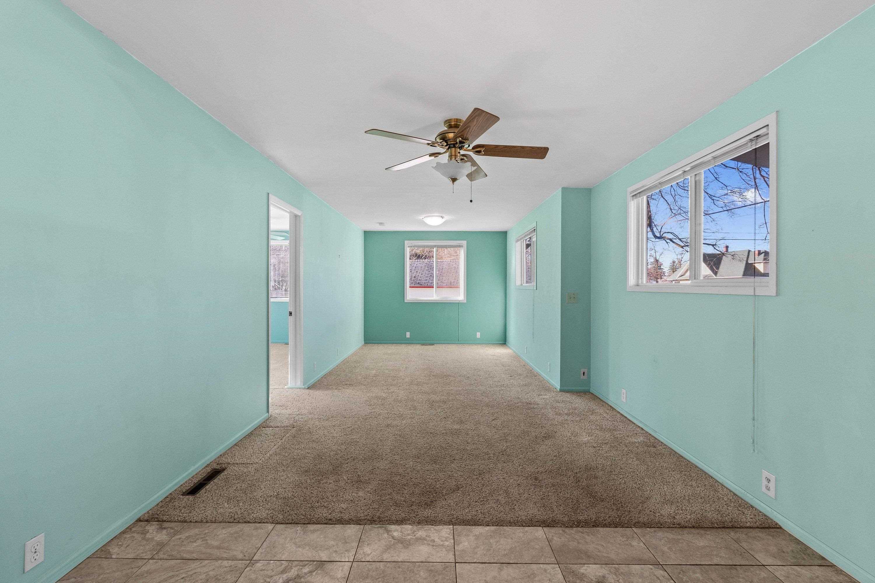 402 E Ermina Ave - Photo 19