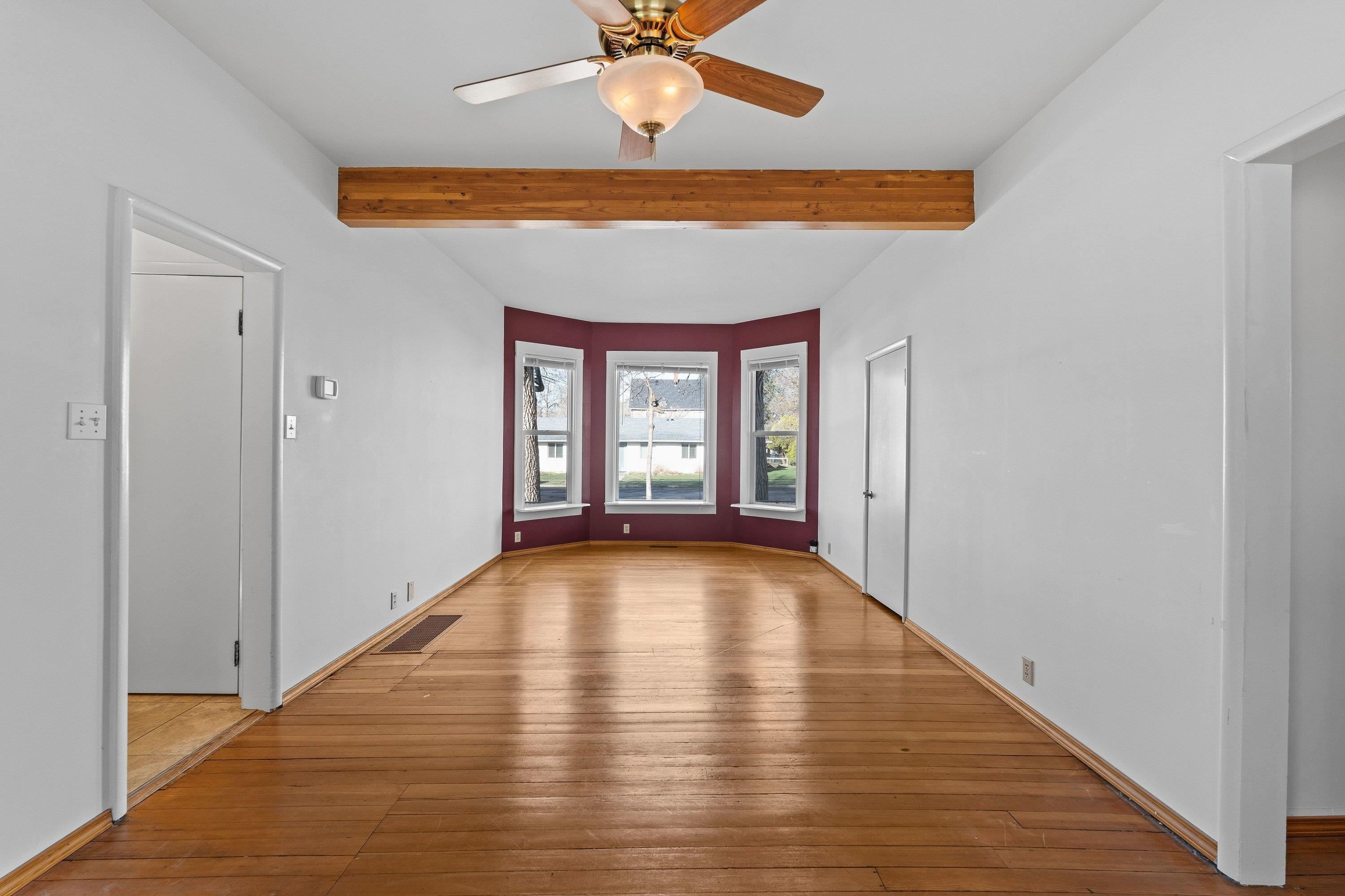 402 E Ermina Ave - Photo 9