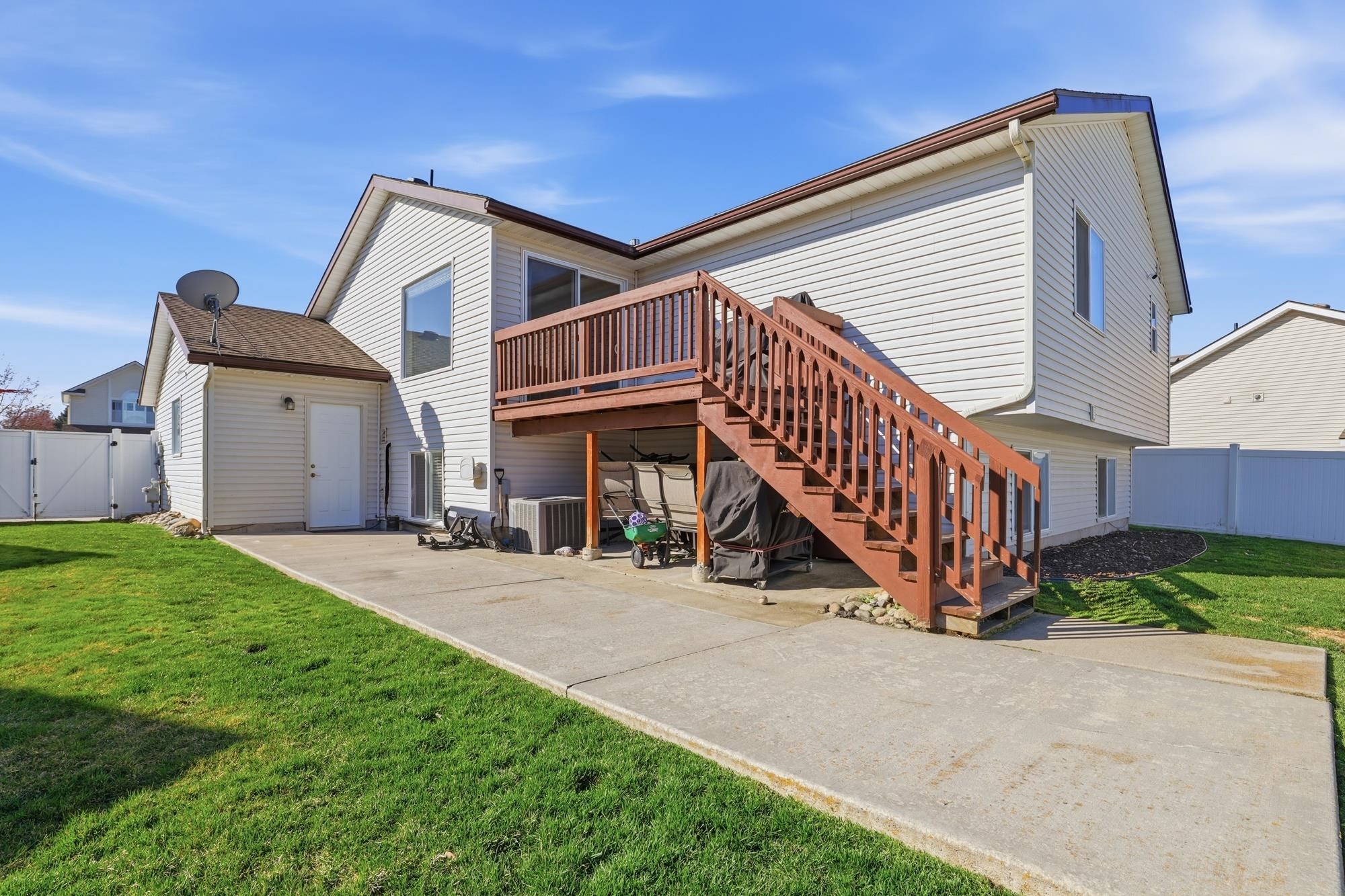 19223 E 6TH Ave - Photo 29