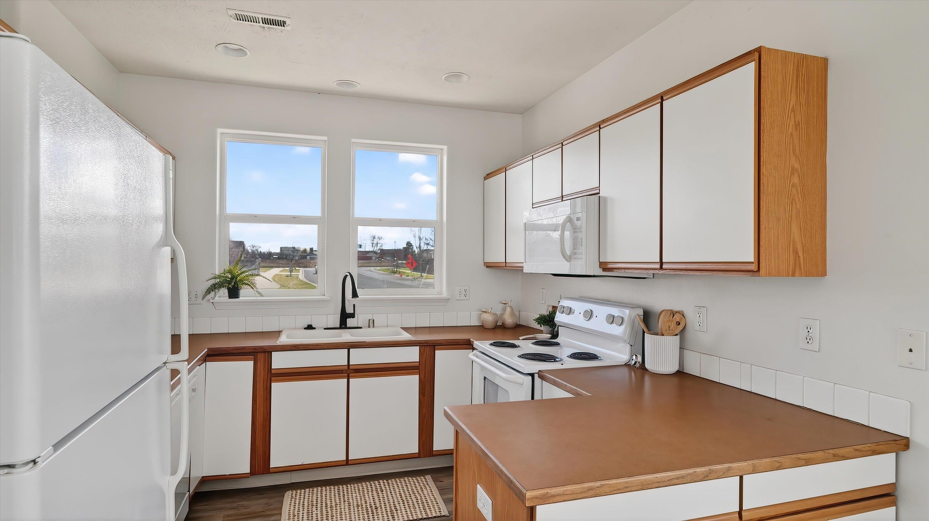 12612 W 5th Ave - Photo 22
