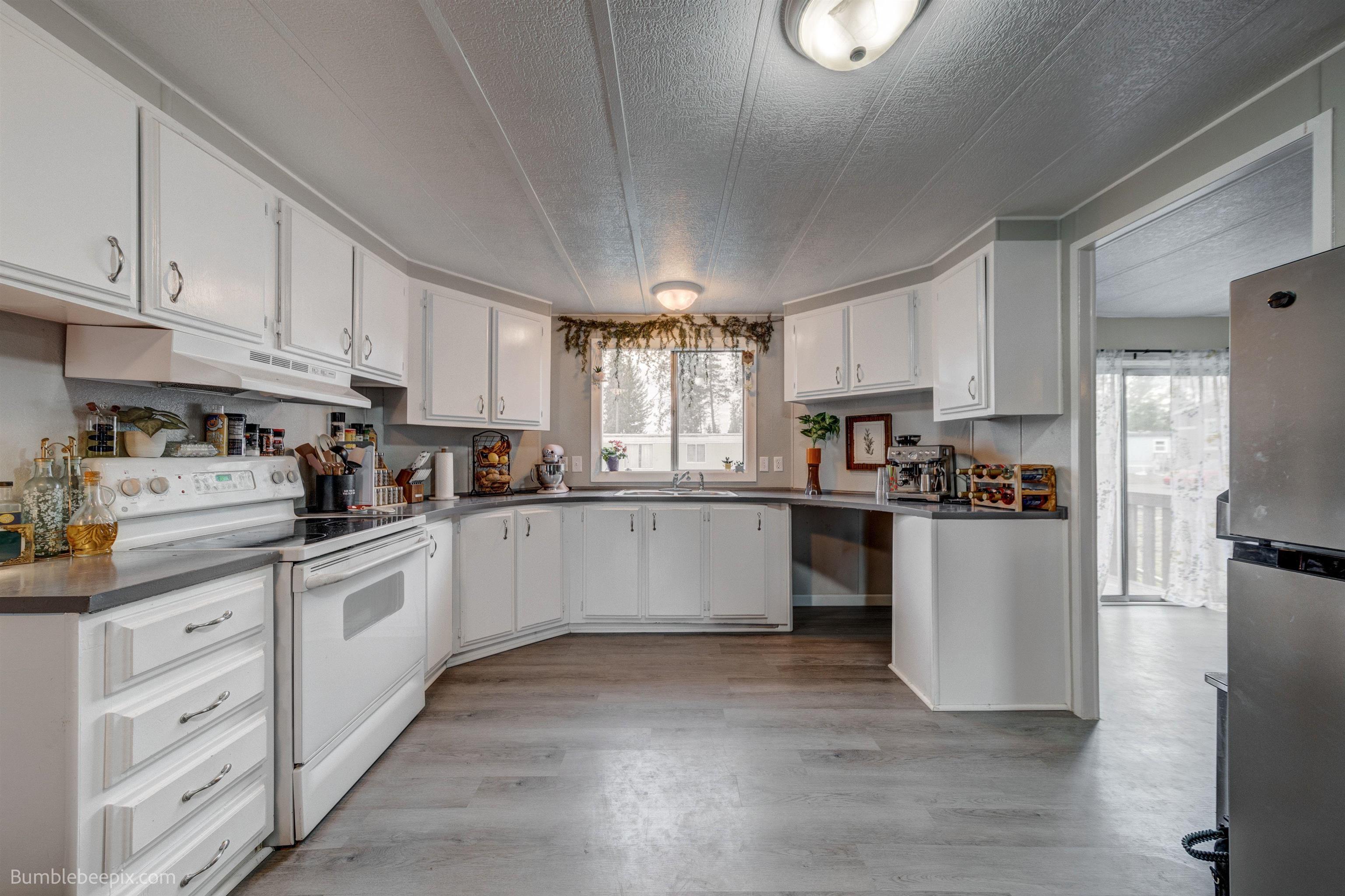 35312 N Newport Hwy - Photo 10
