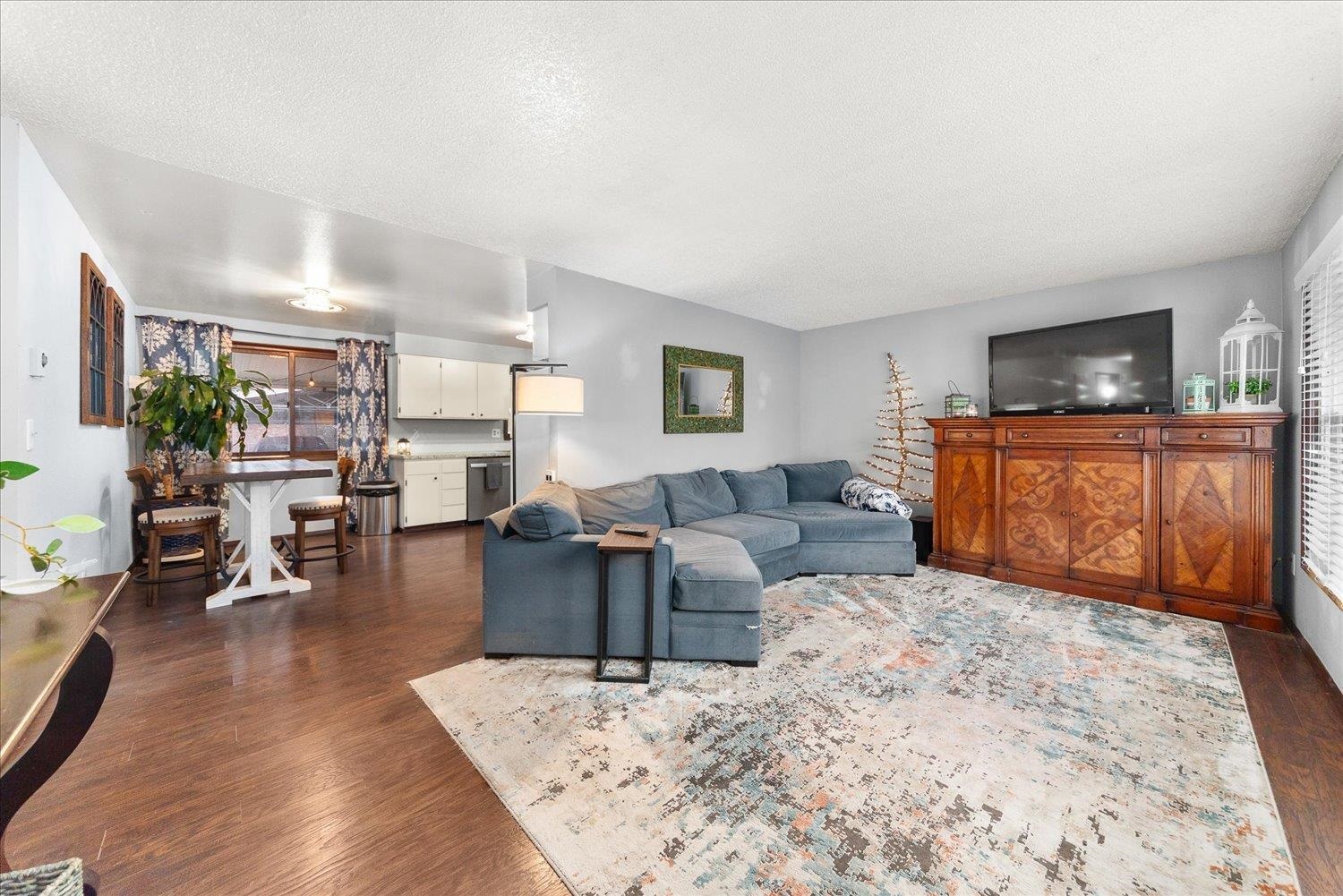 6024 N Wall St - Photo 9