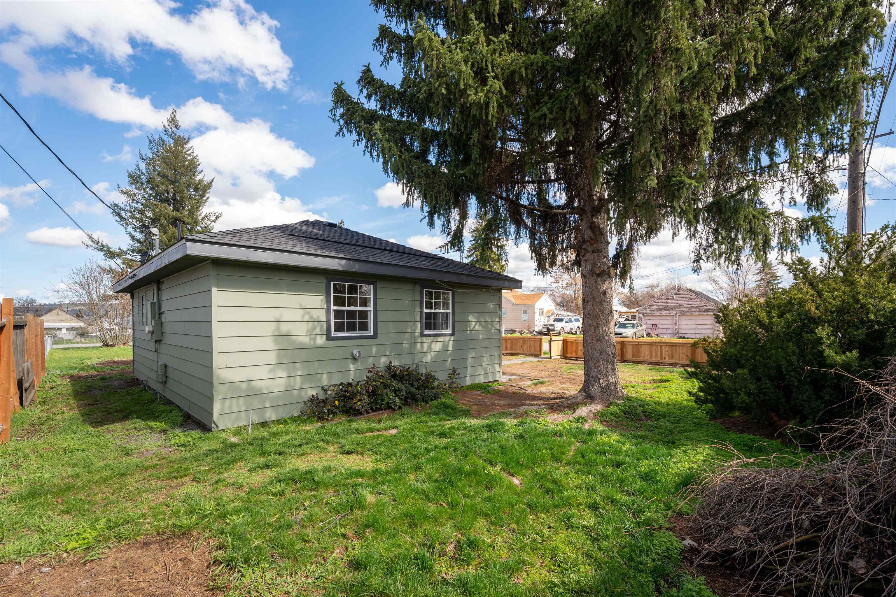 210 S DEARBORN Rd - Photo 17