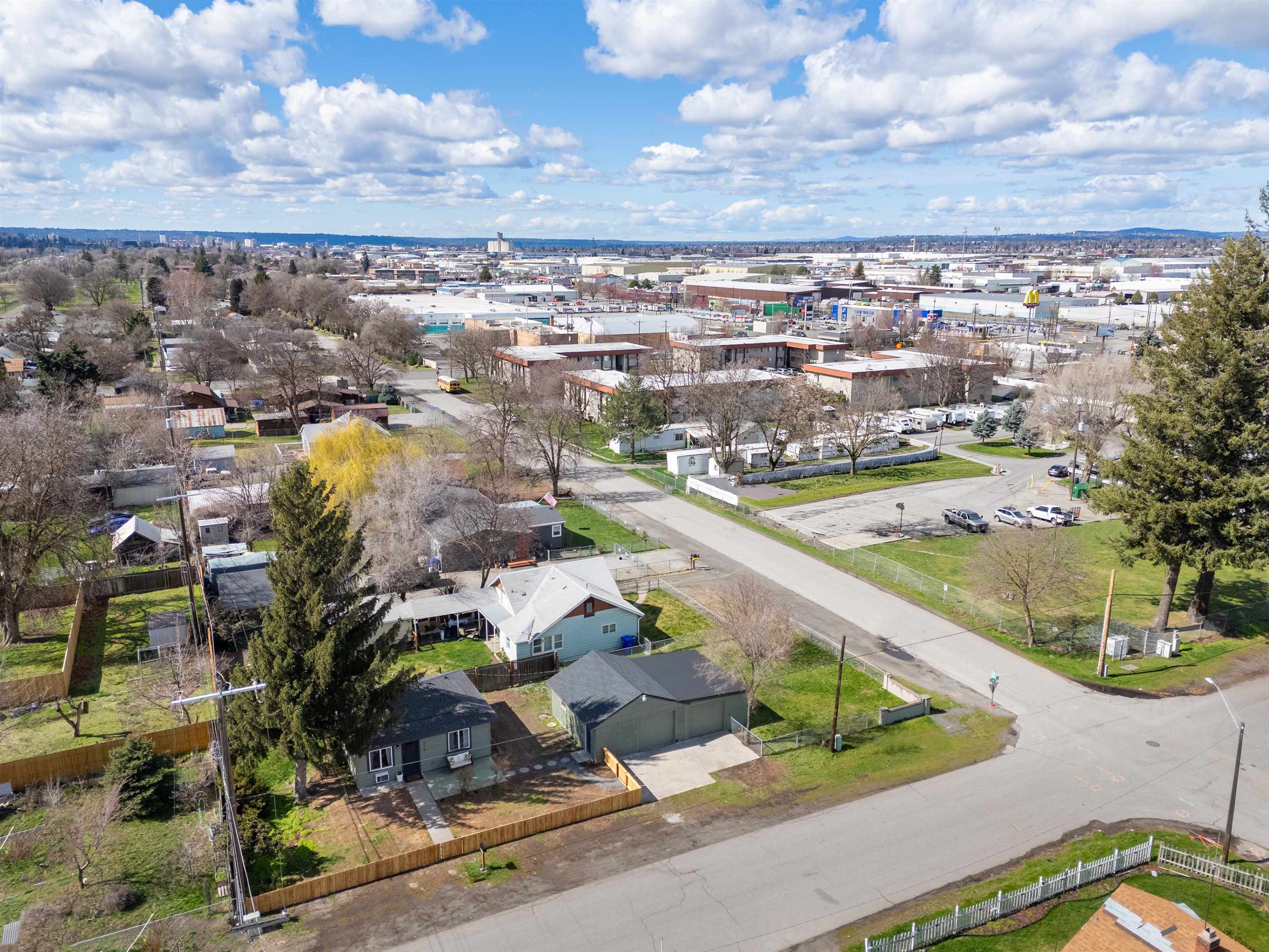 210 S DEARBORN Rd - Photo 30