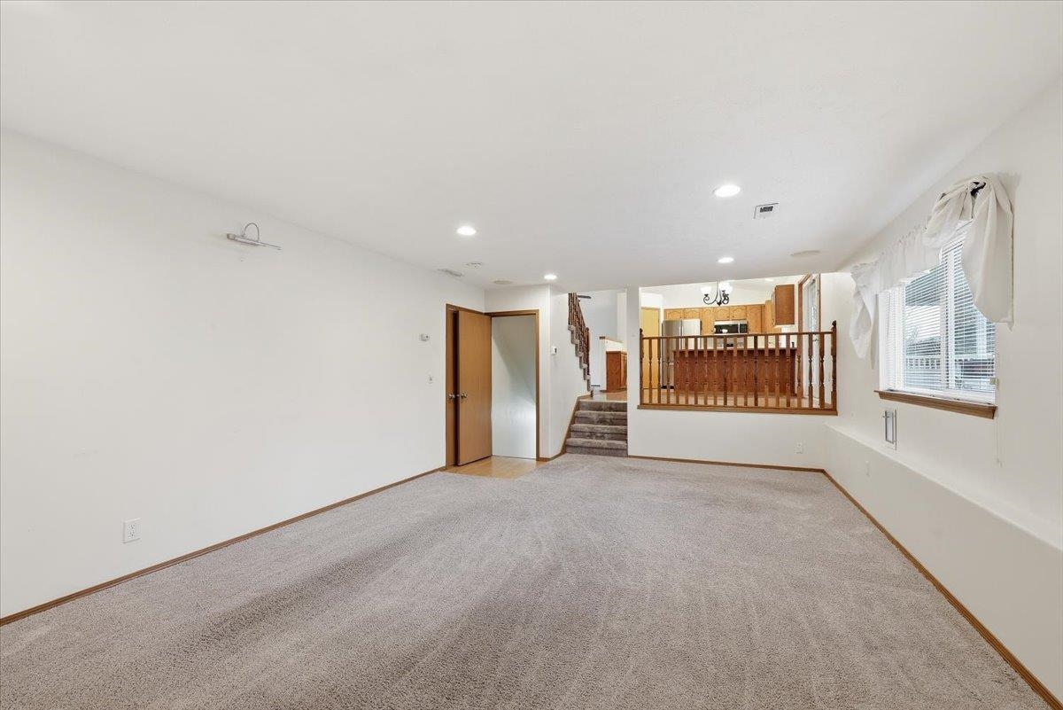 1619 E Sharpsburg Ave - Photo 16
