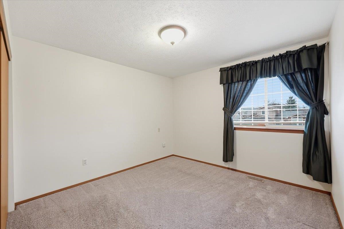 1619 E Sharpsburg Ave - Photo 19