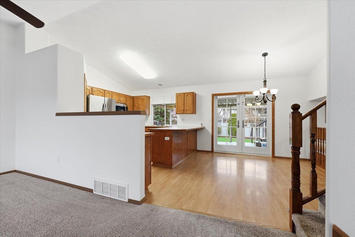 1619 E Sharpsburg Ave - Photo 9
