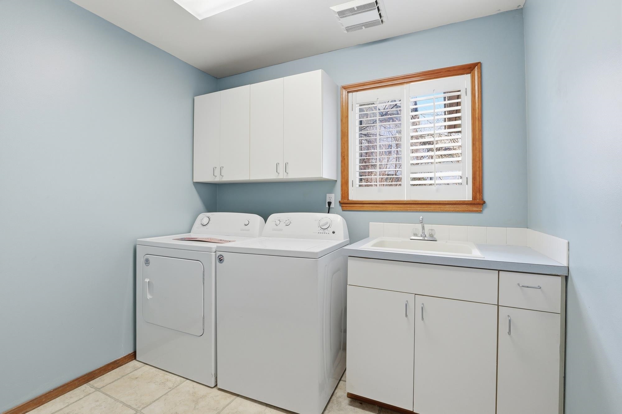 1224 E Blackhawk Dr - Photo 28