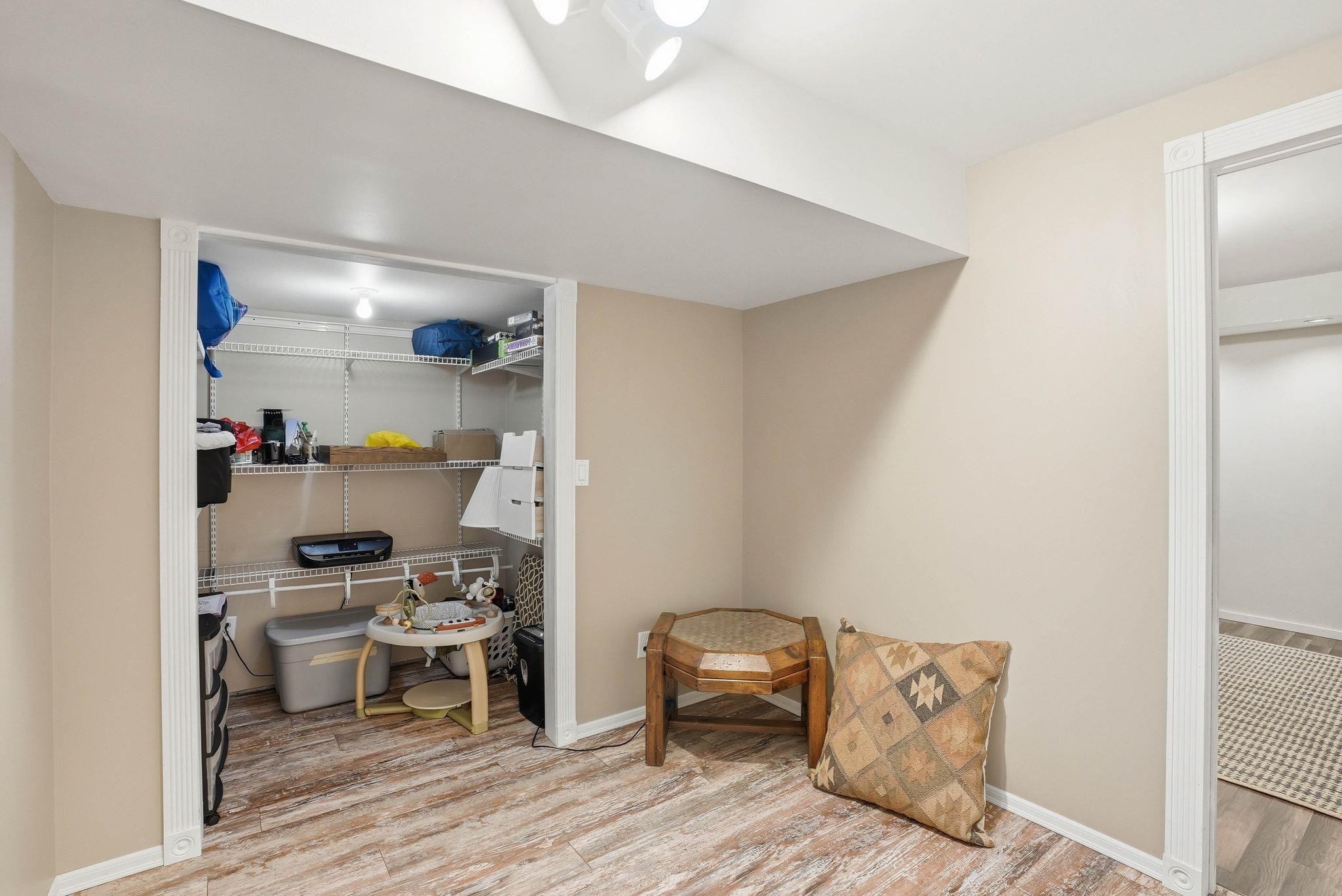 1006 N Stanley St - Photo 26
