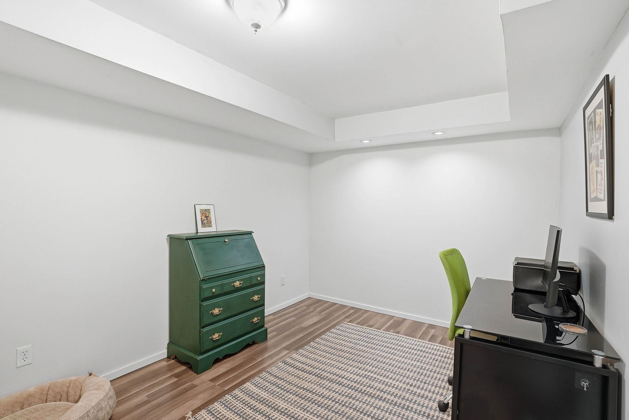 1006 N Stanley St - Photo 27