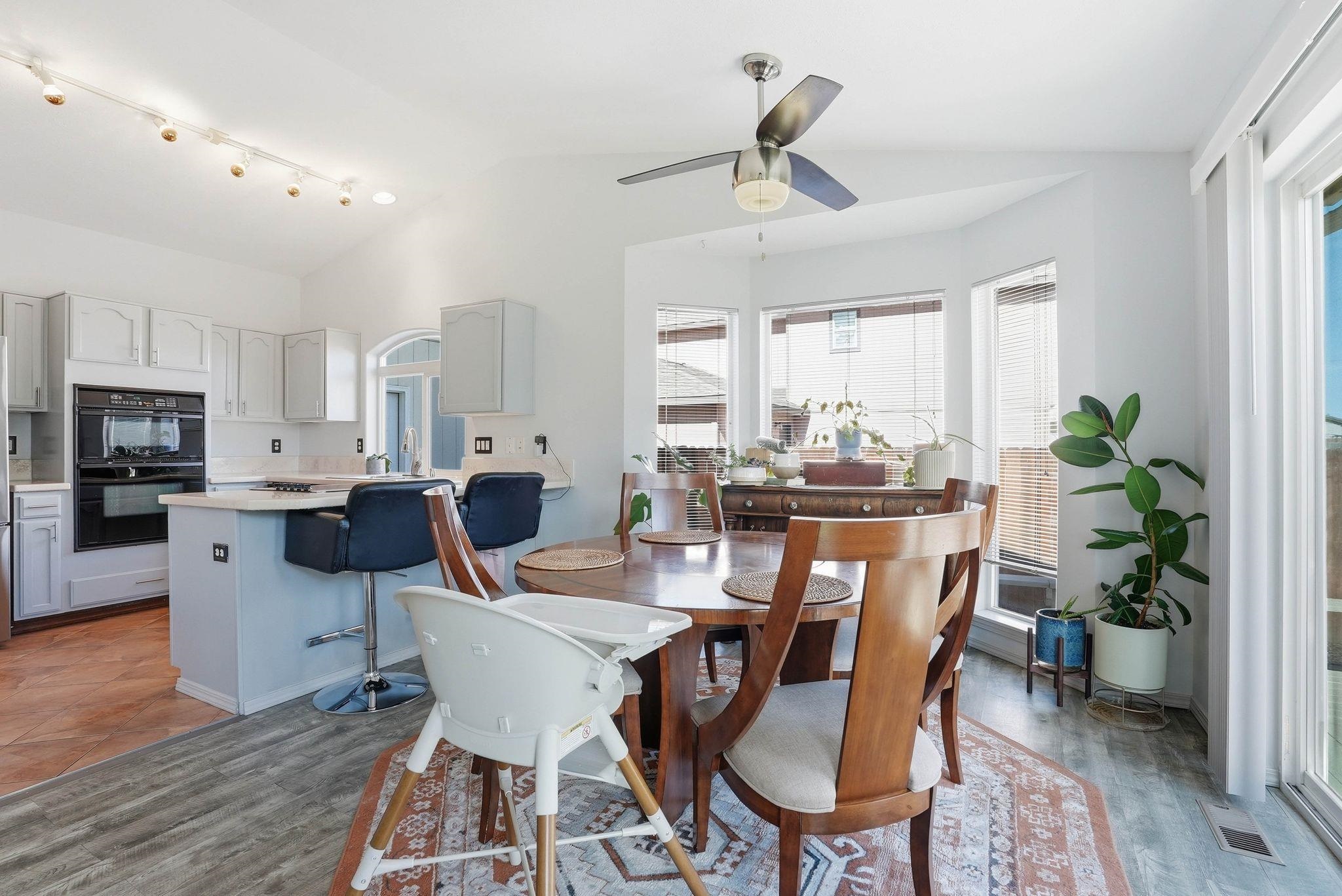1006 N Stanley St - Photo 7