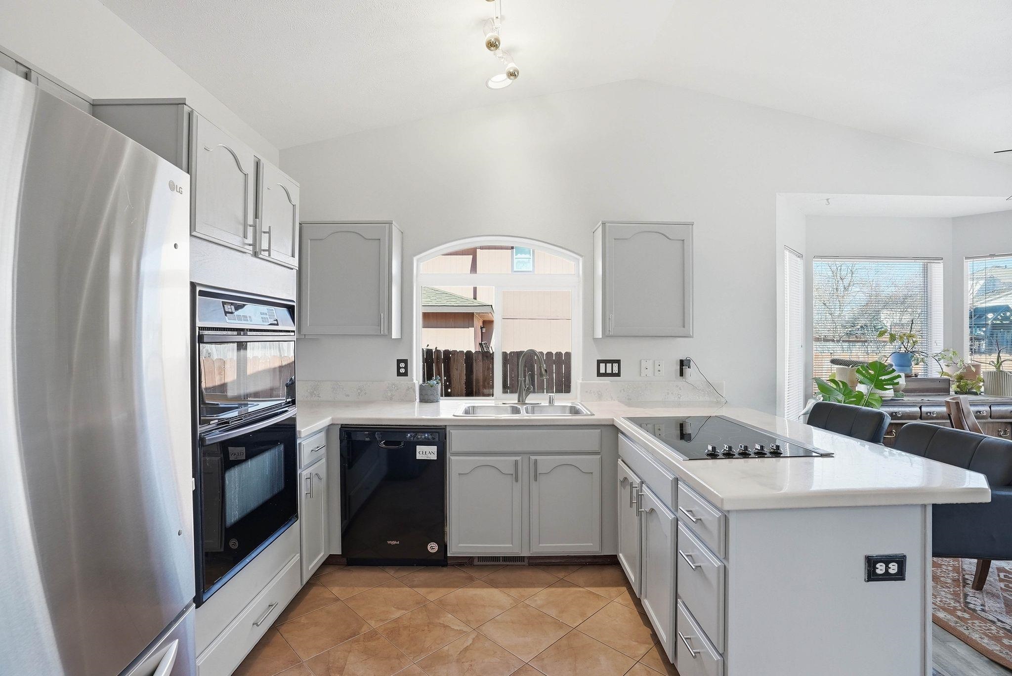 1006 N Stanley St - Photo 9