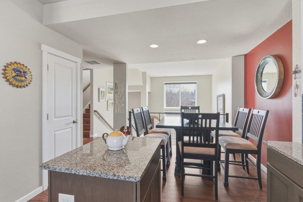 2220 W Summit Pkwy - Photo 17