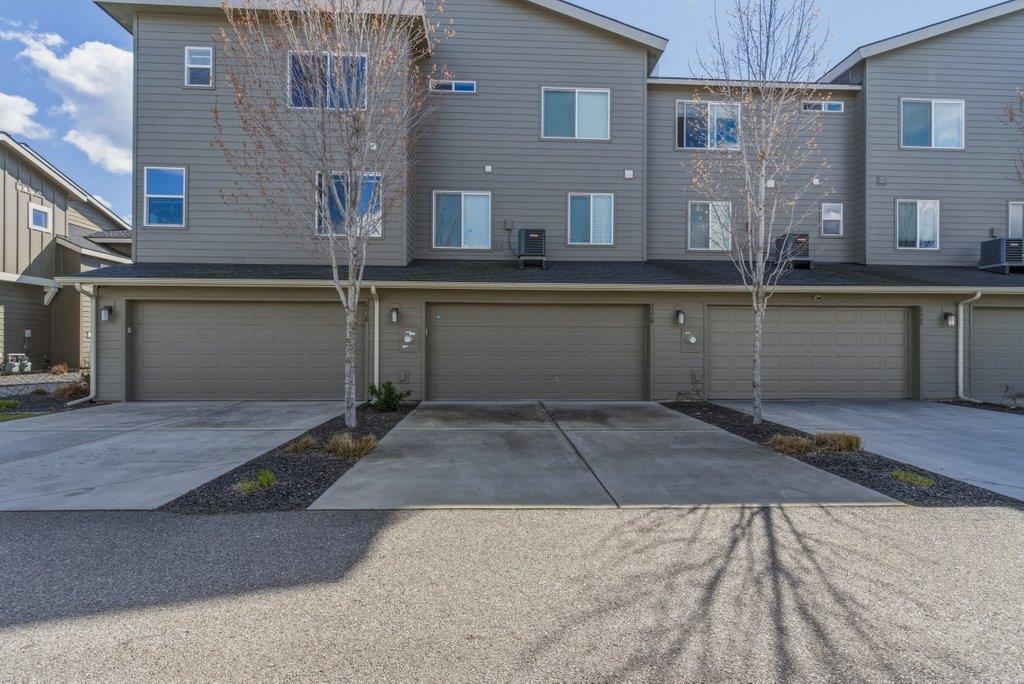 2220 W Summit Pkwy - Photo 33