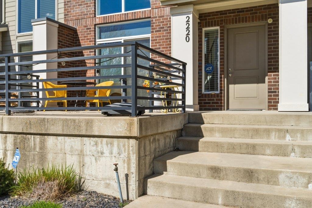2220 W Summit Pkwy - Photo 10