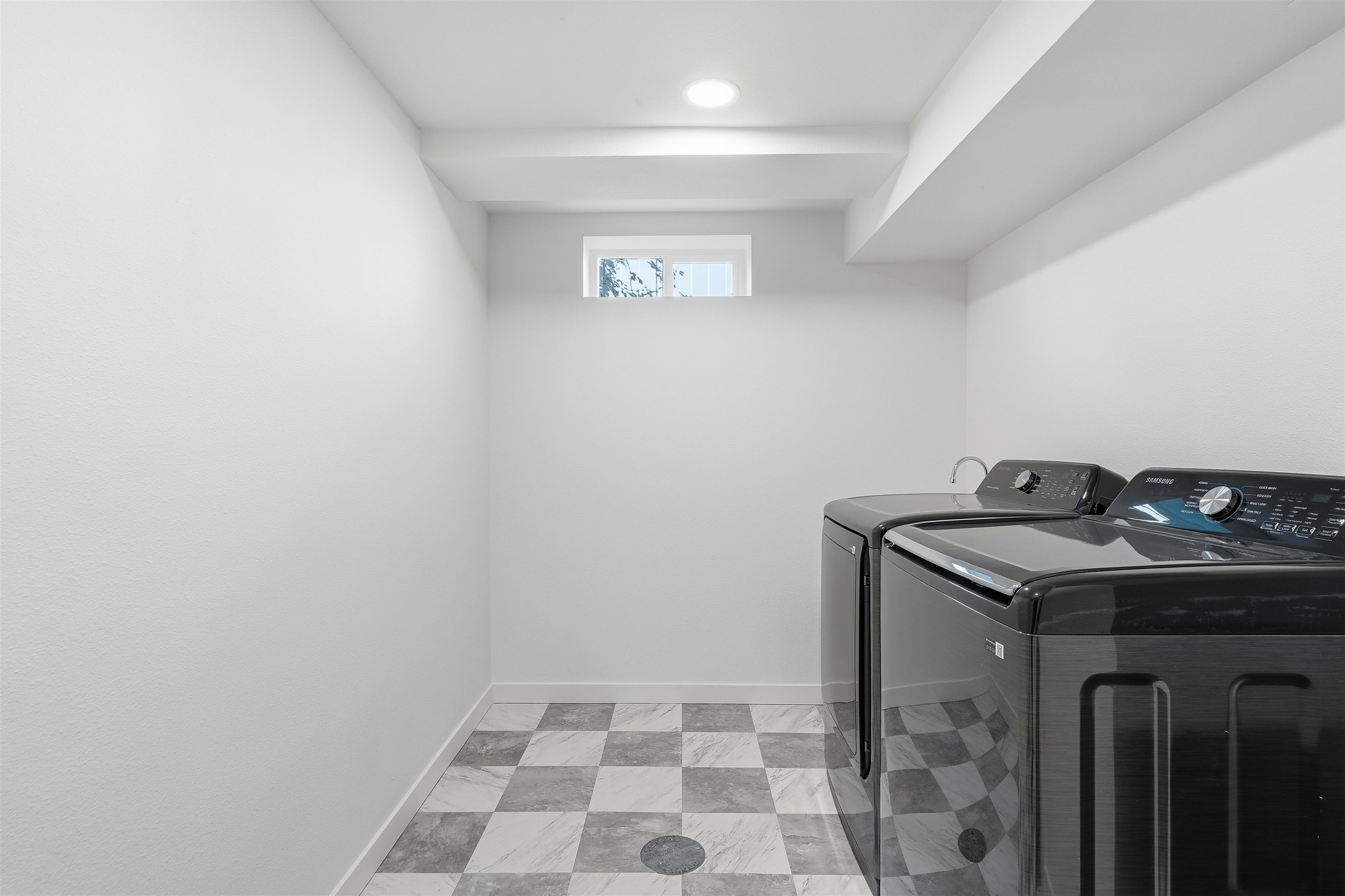 2515 E 38th Ave - Photo 23