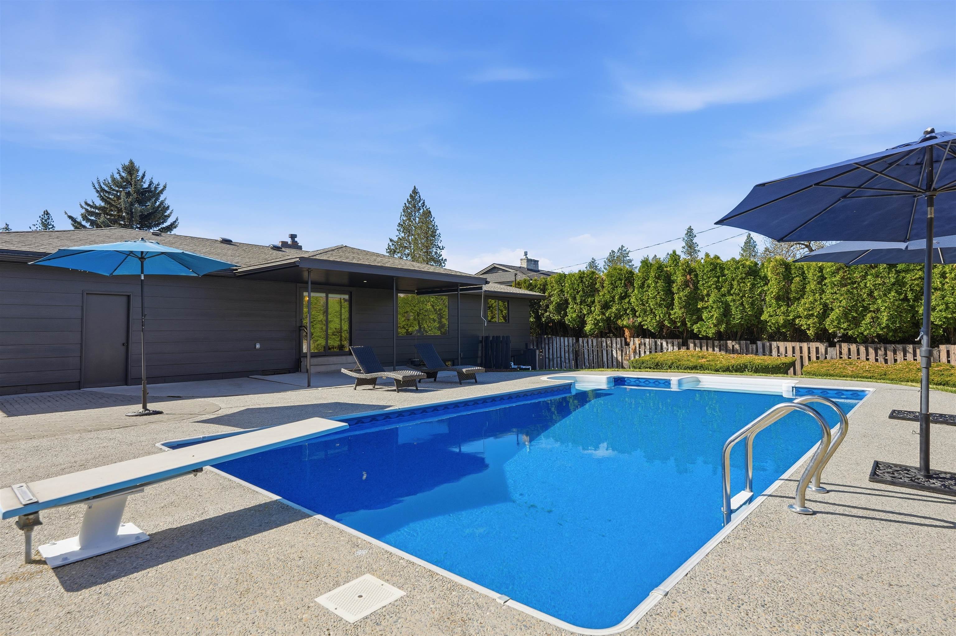 2515 E 38th Ave - Photo 25