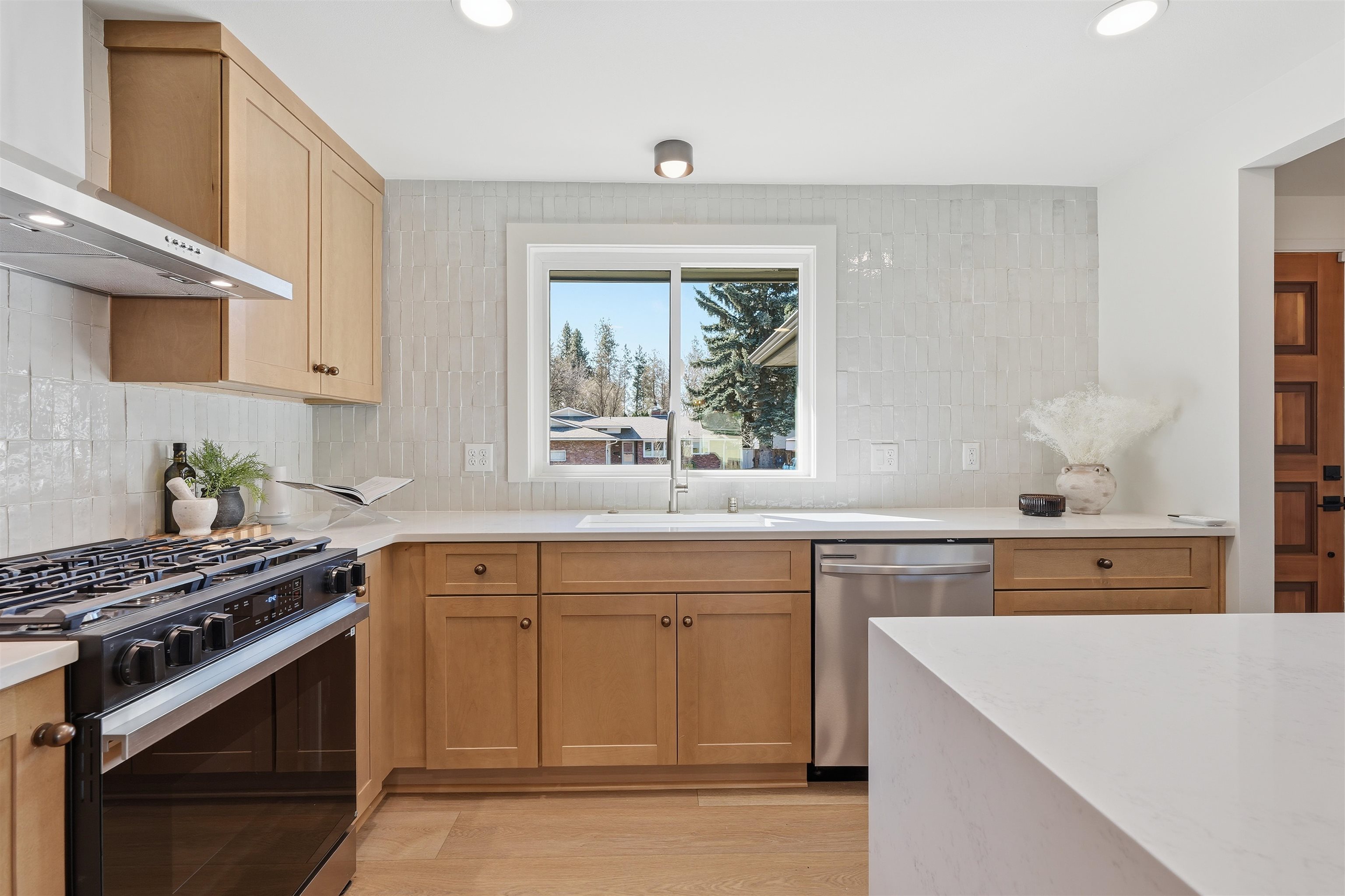 2515 E 38th Ave - Photo 4