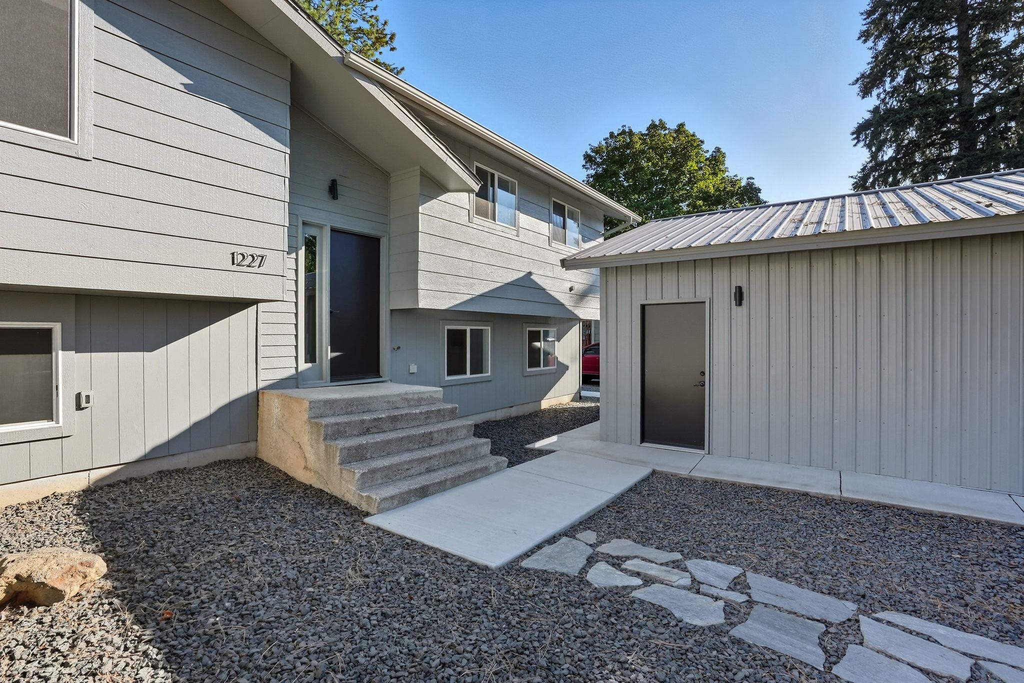 1227 E 36th Ave - Photo 39