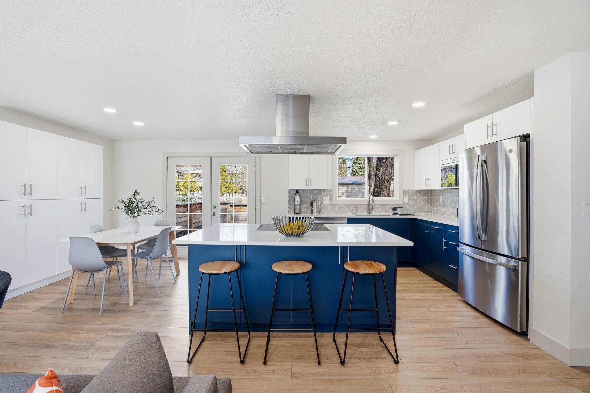 1227 E 36th Ave - Photo 5