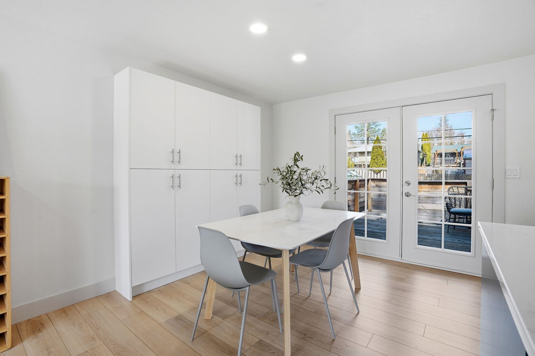 1227 E 36th Ave - Photo 7