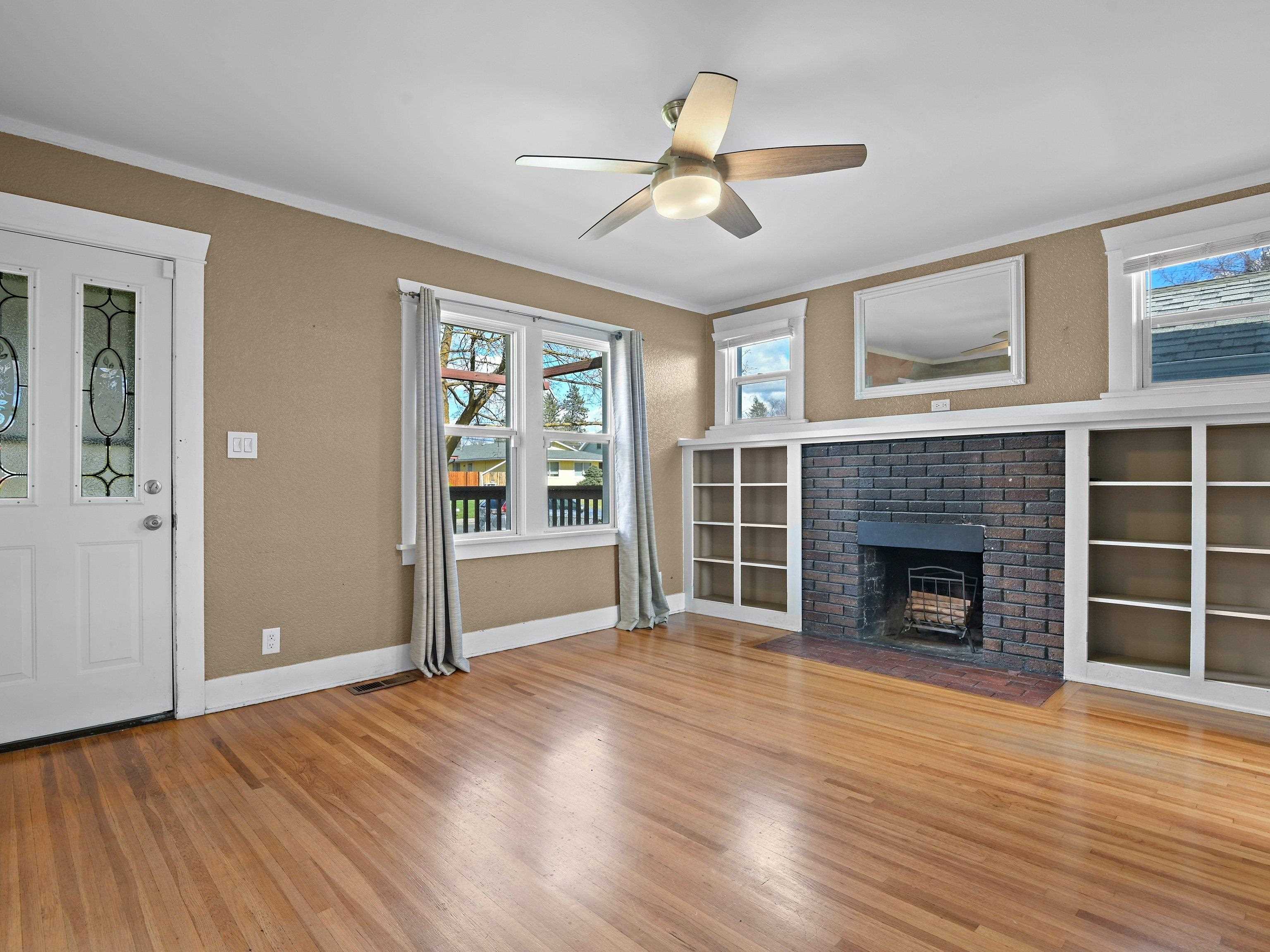 1307 W Kiernan Ave - Photo 3
