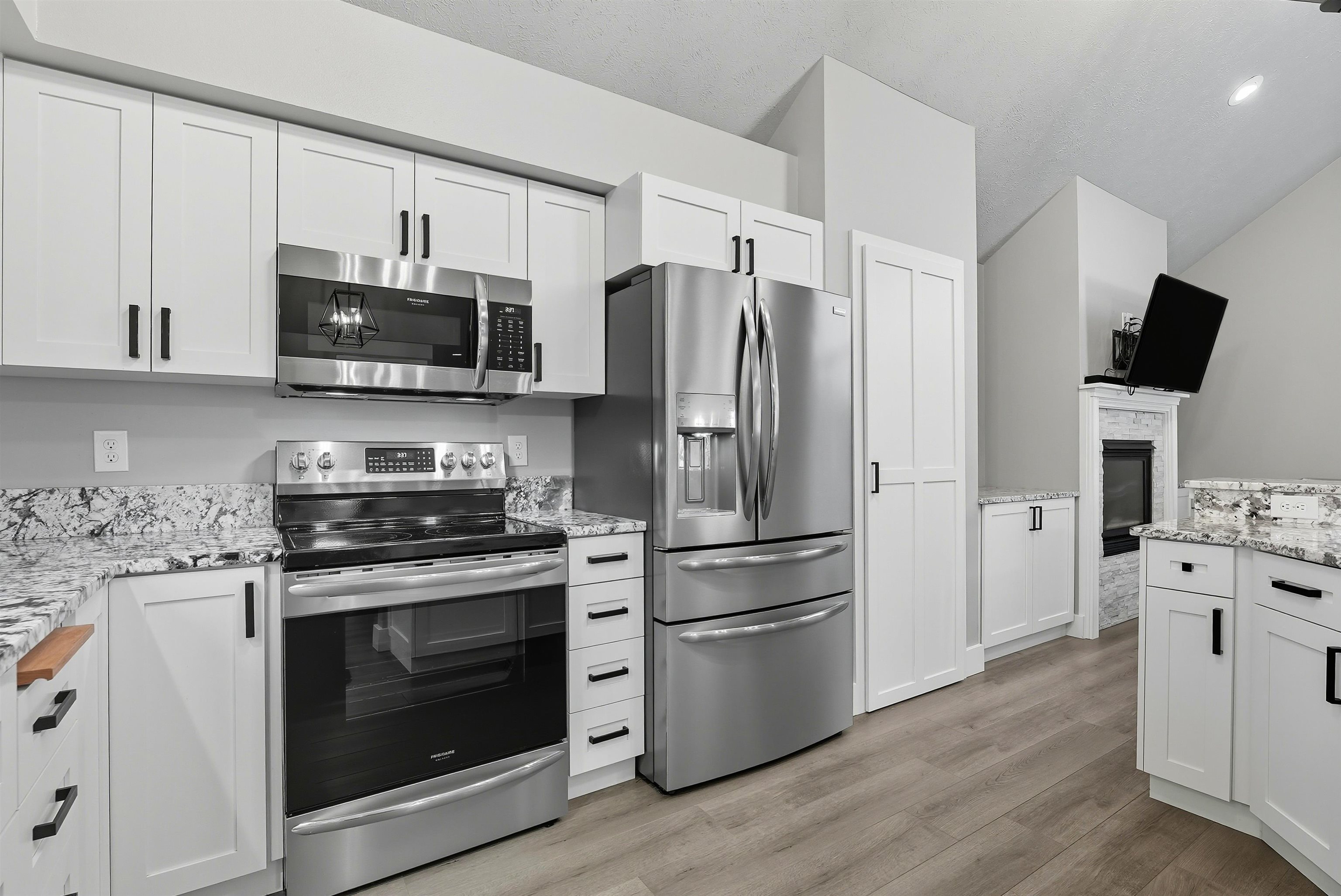 809 W Lincoln Blvd - Photo 4