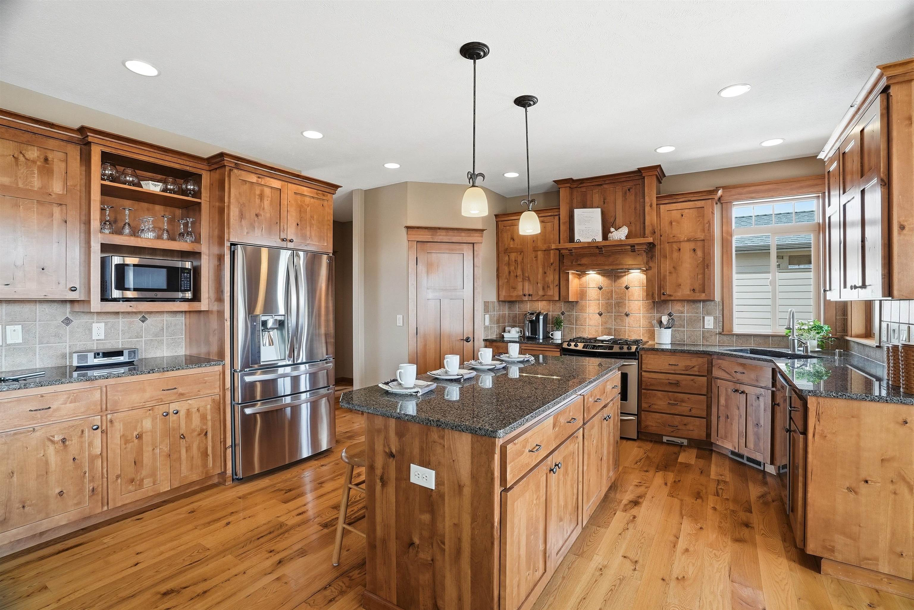 1608 N Rim View St - Photo 11