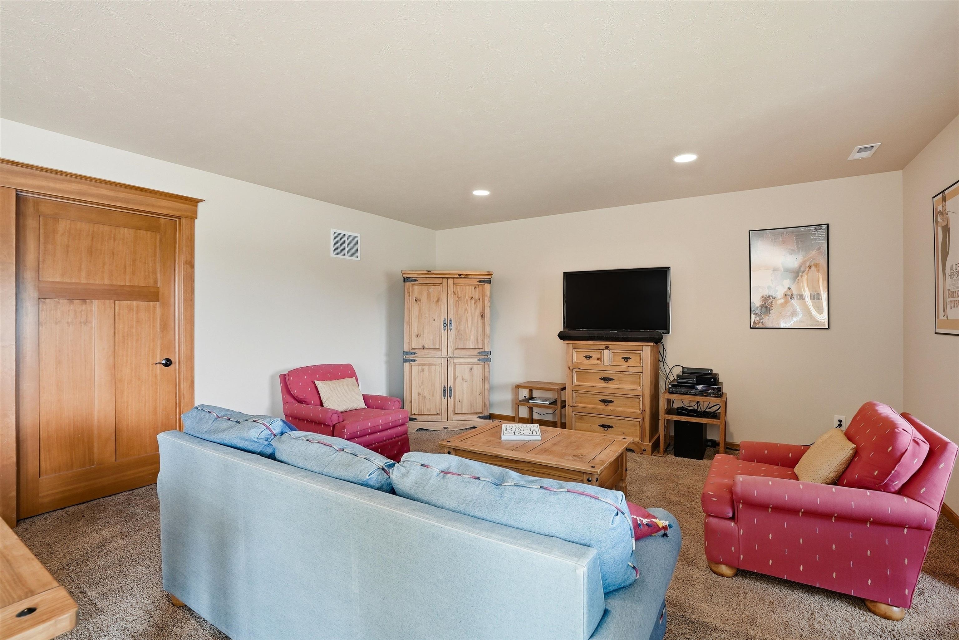 1608 N Rim View St - Photo 26