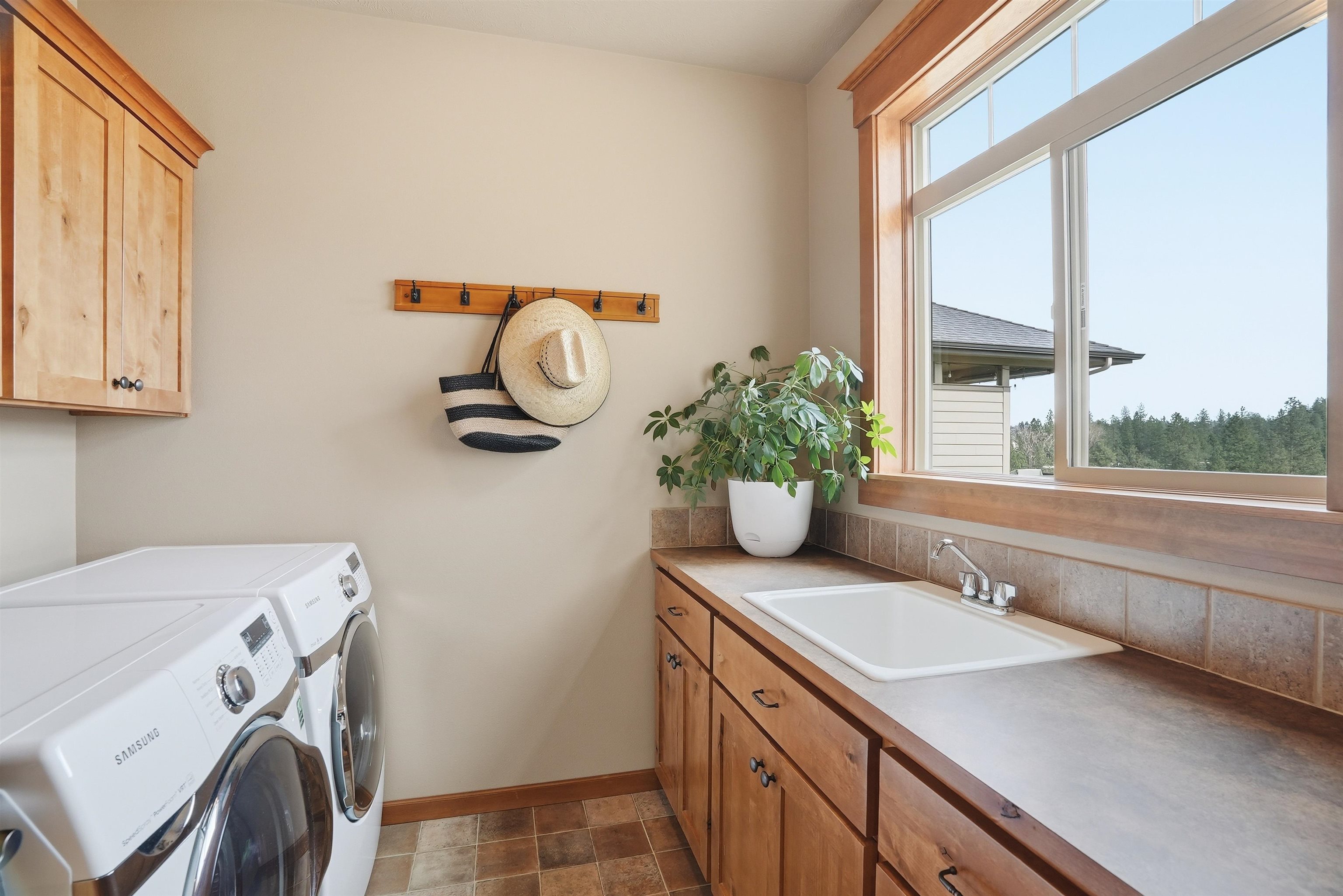 1608 N Rim View St - Photo 32