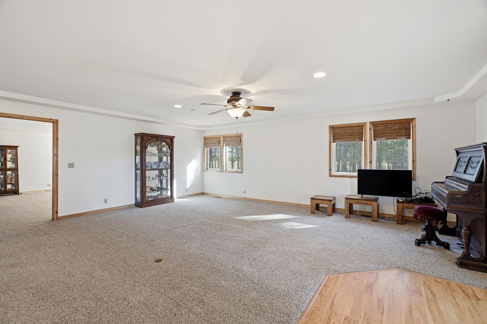 717 W Antler Rd - Photo 26