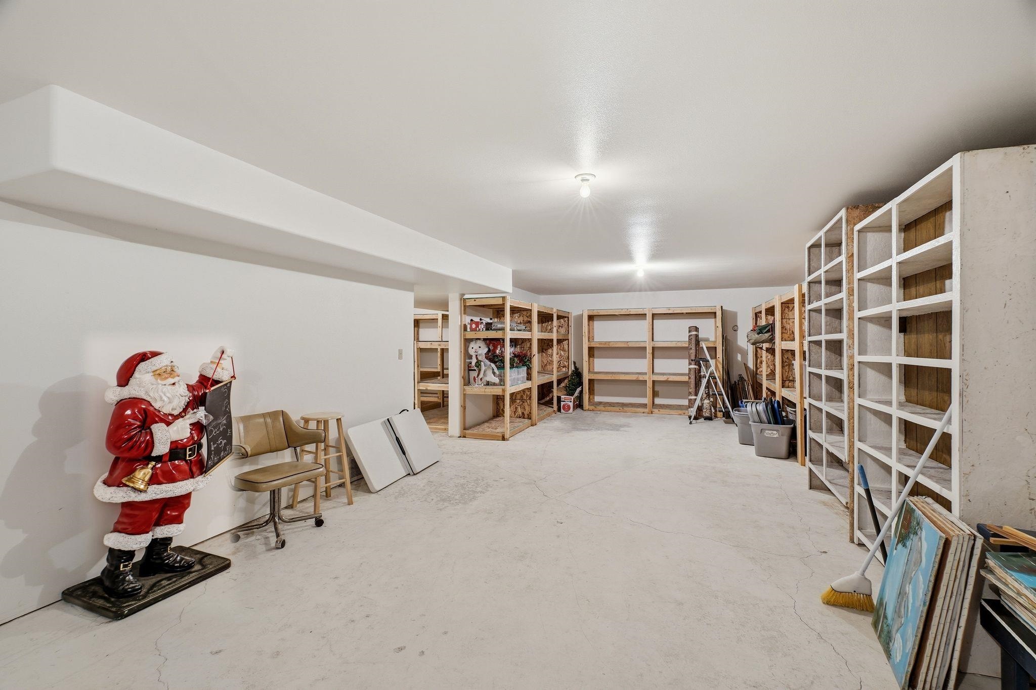 717 W Antler Rd - Photo 37