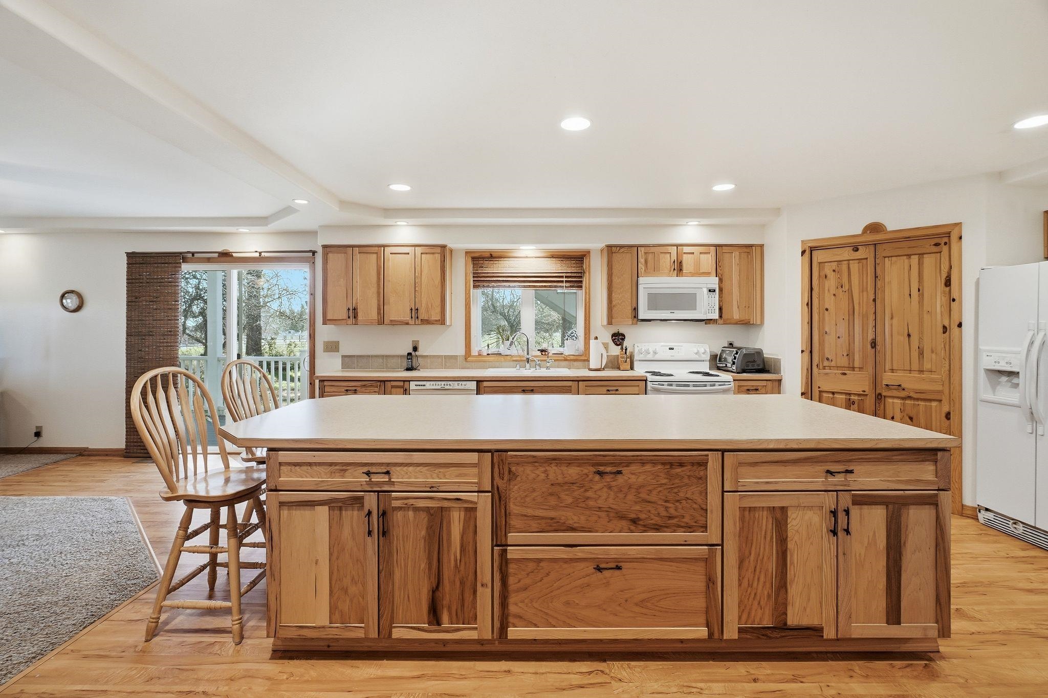717 W Antler Rd - Photo 10