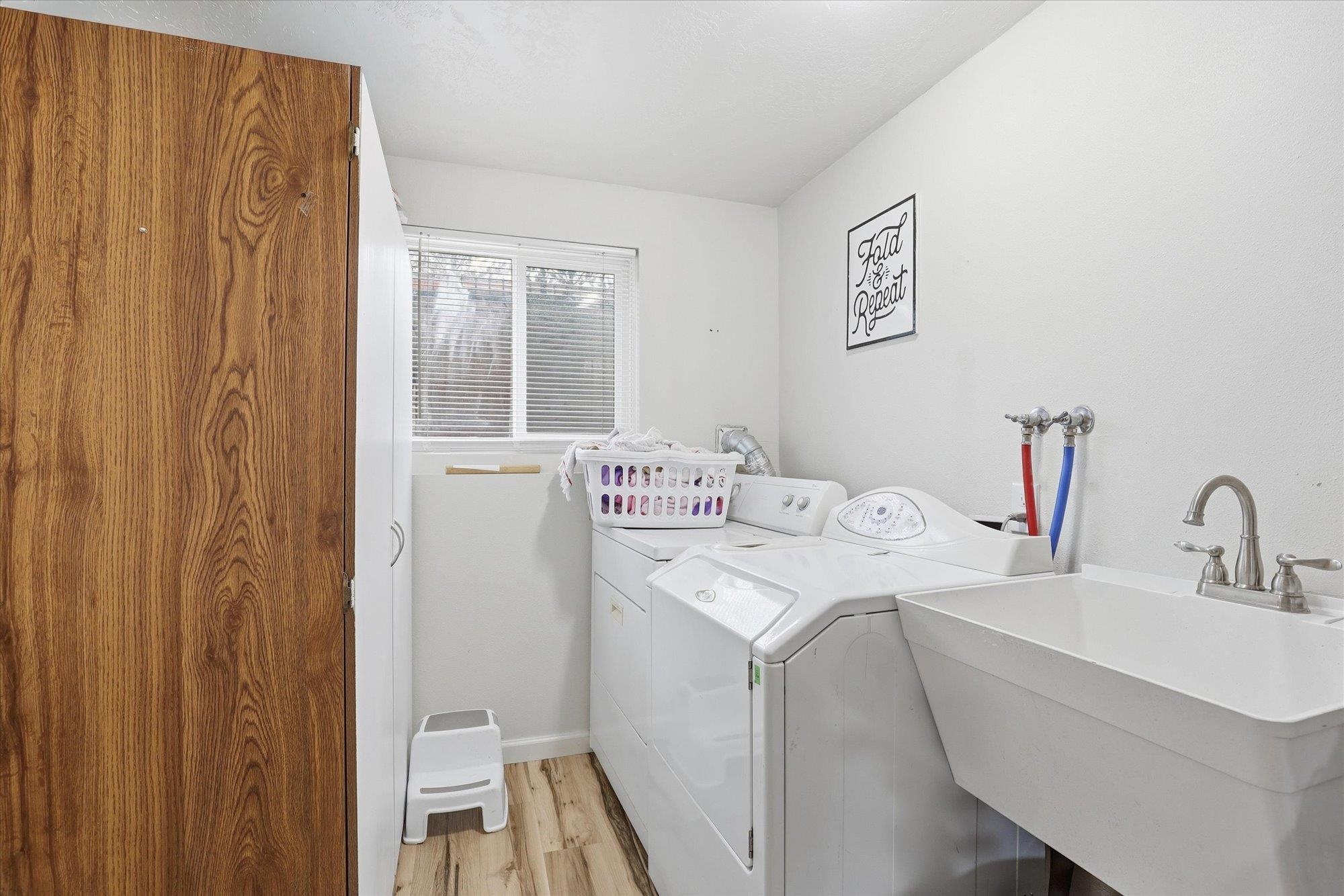 2716 E 37TH Ave - Photo 18