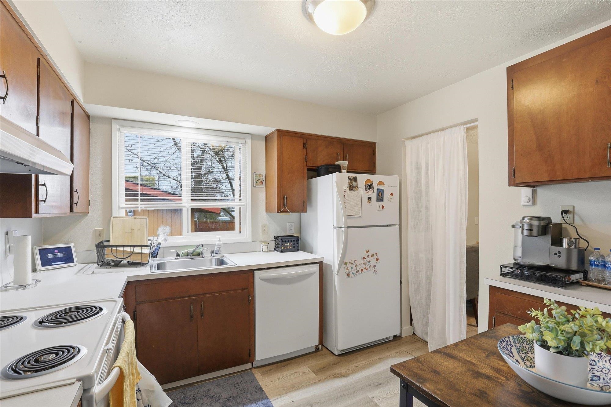 2716 E 37TH Ave - Photo 25
