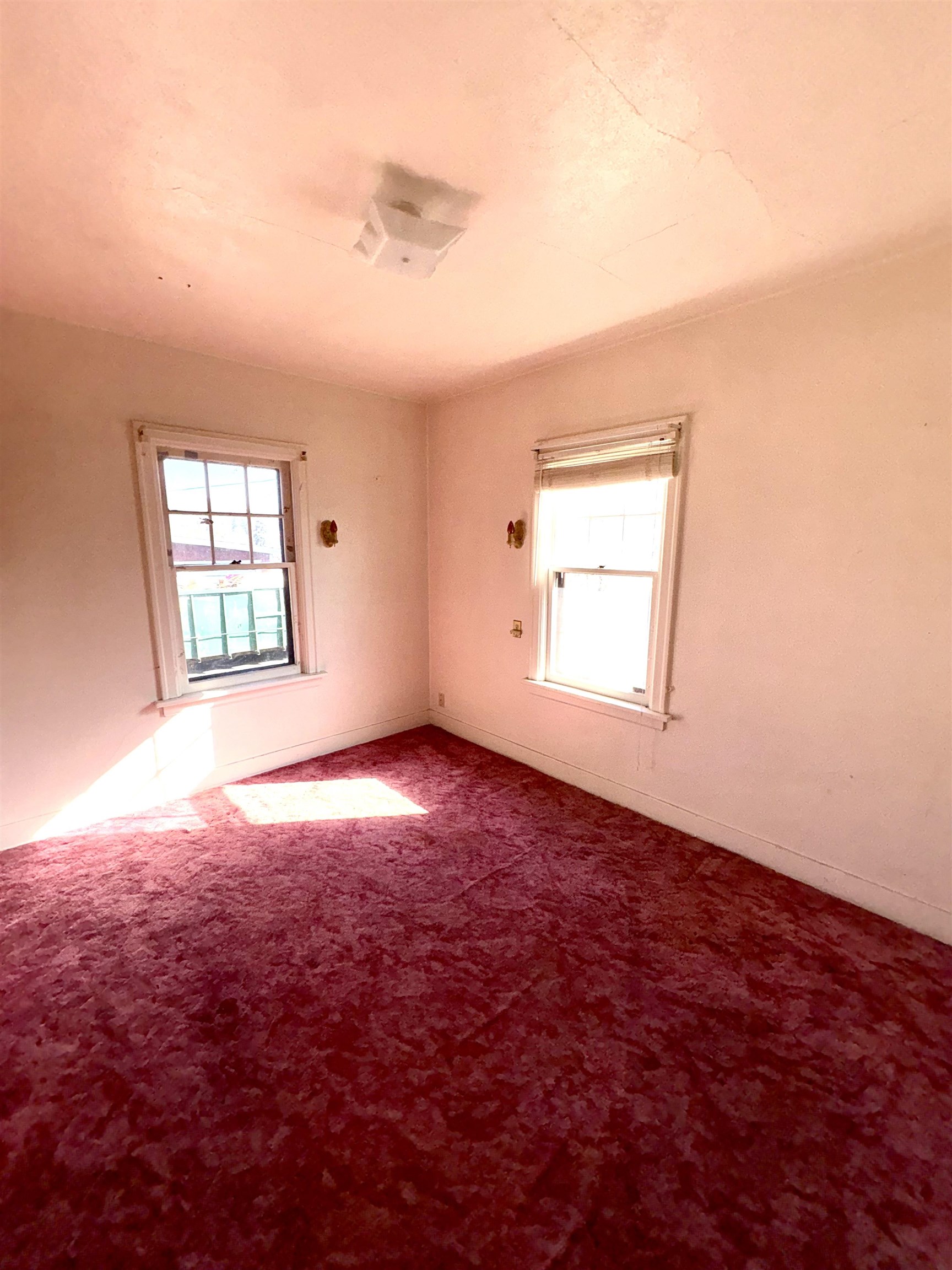 8821 E Upriver Dr - Photo 9