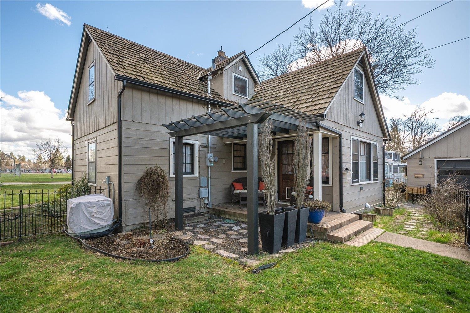 3627 N AUDUBON St - Photo 39