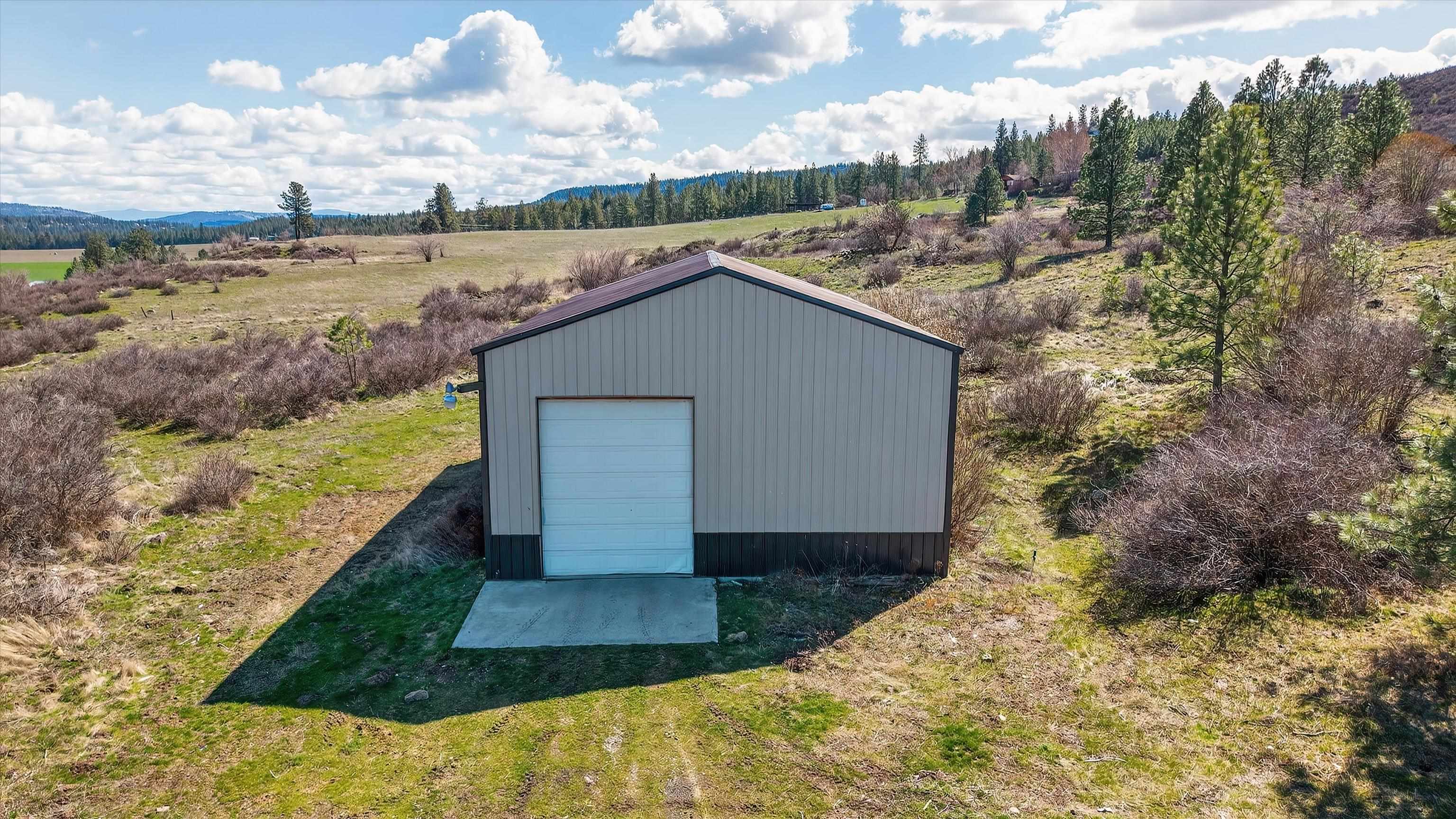 17619 N South Bank Rd - Photo 3