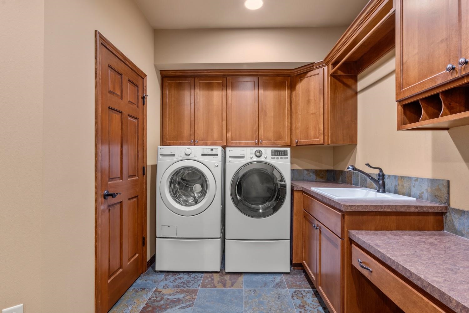 1610 E Eagle Feather Ln - Photo 33