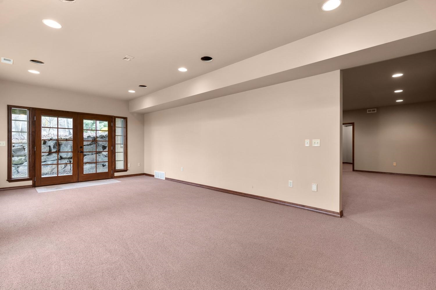 1610 E Eagle Feather Ln - Photo 45