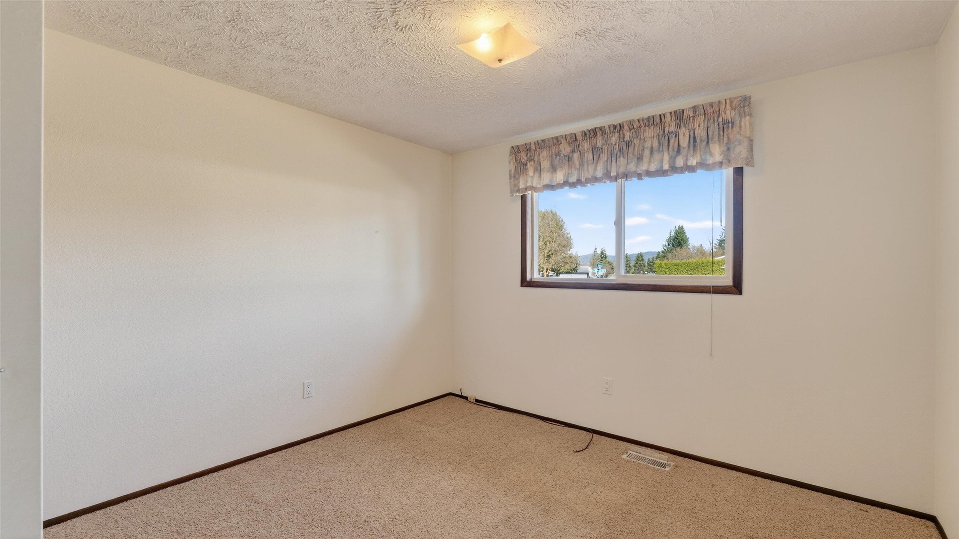 5923 W Tepee Ct - Photo 14