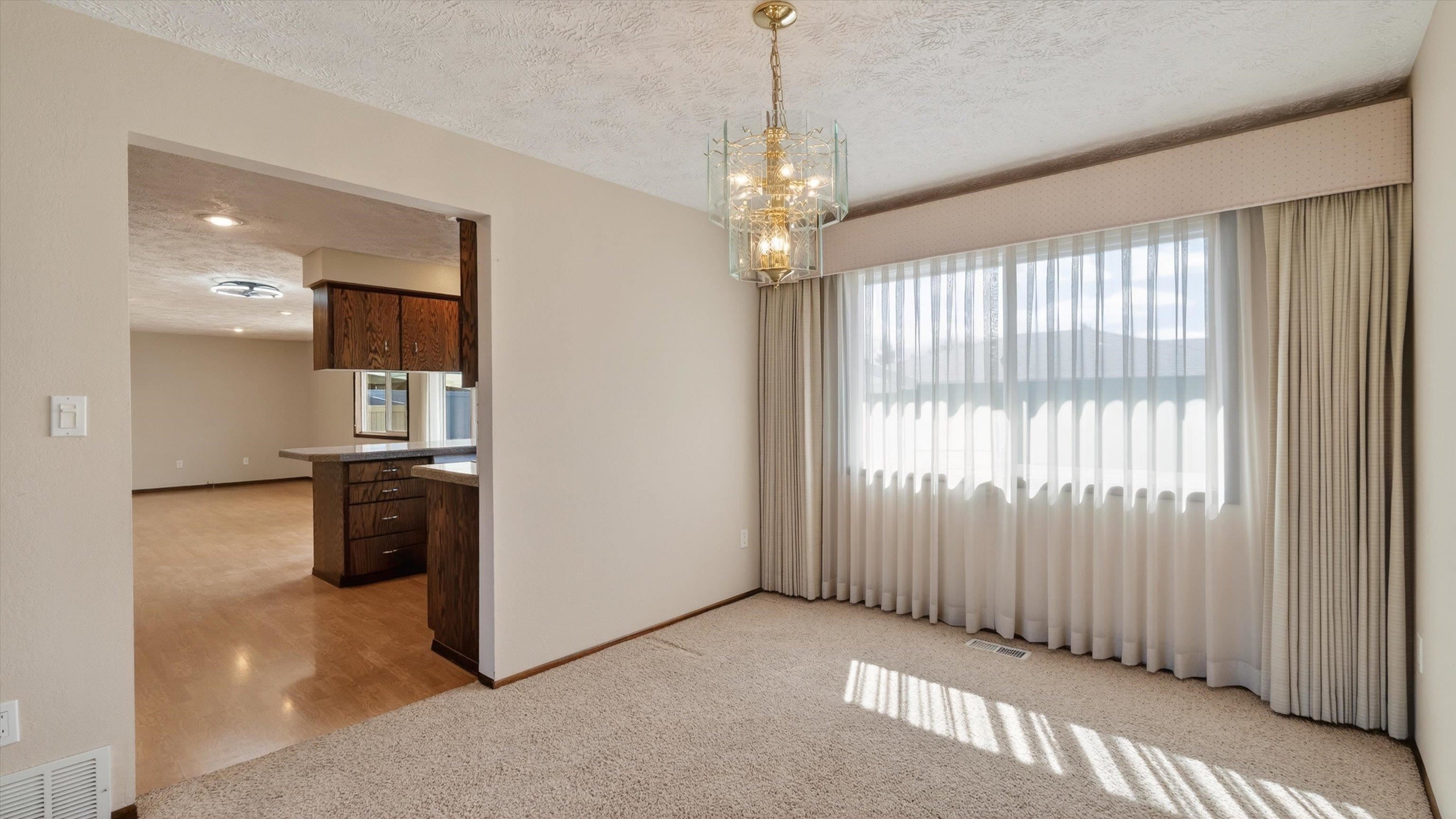 5923 W Tepee Ct - Photo 3