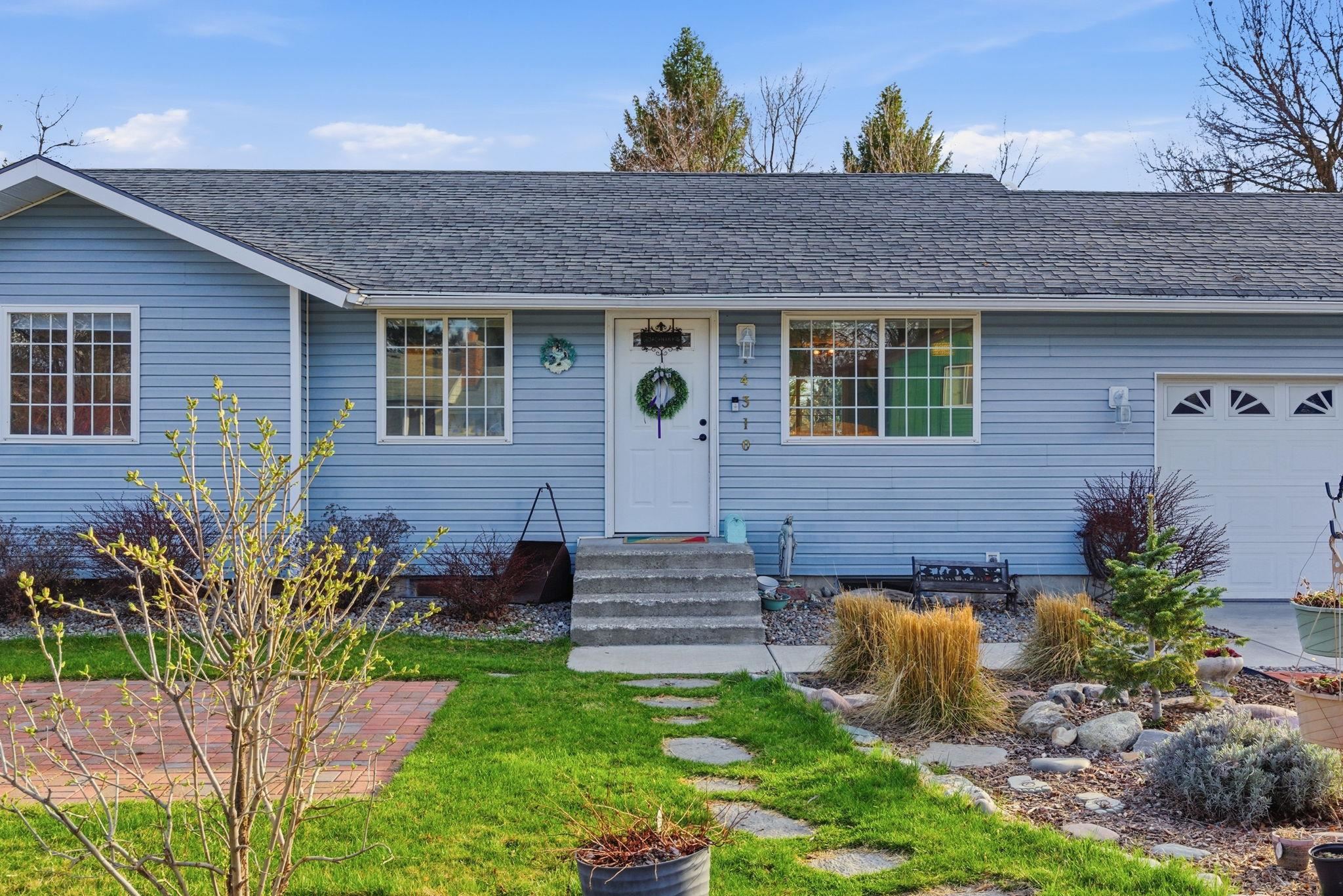 14310 E 23rd Ave - Photo 2