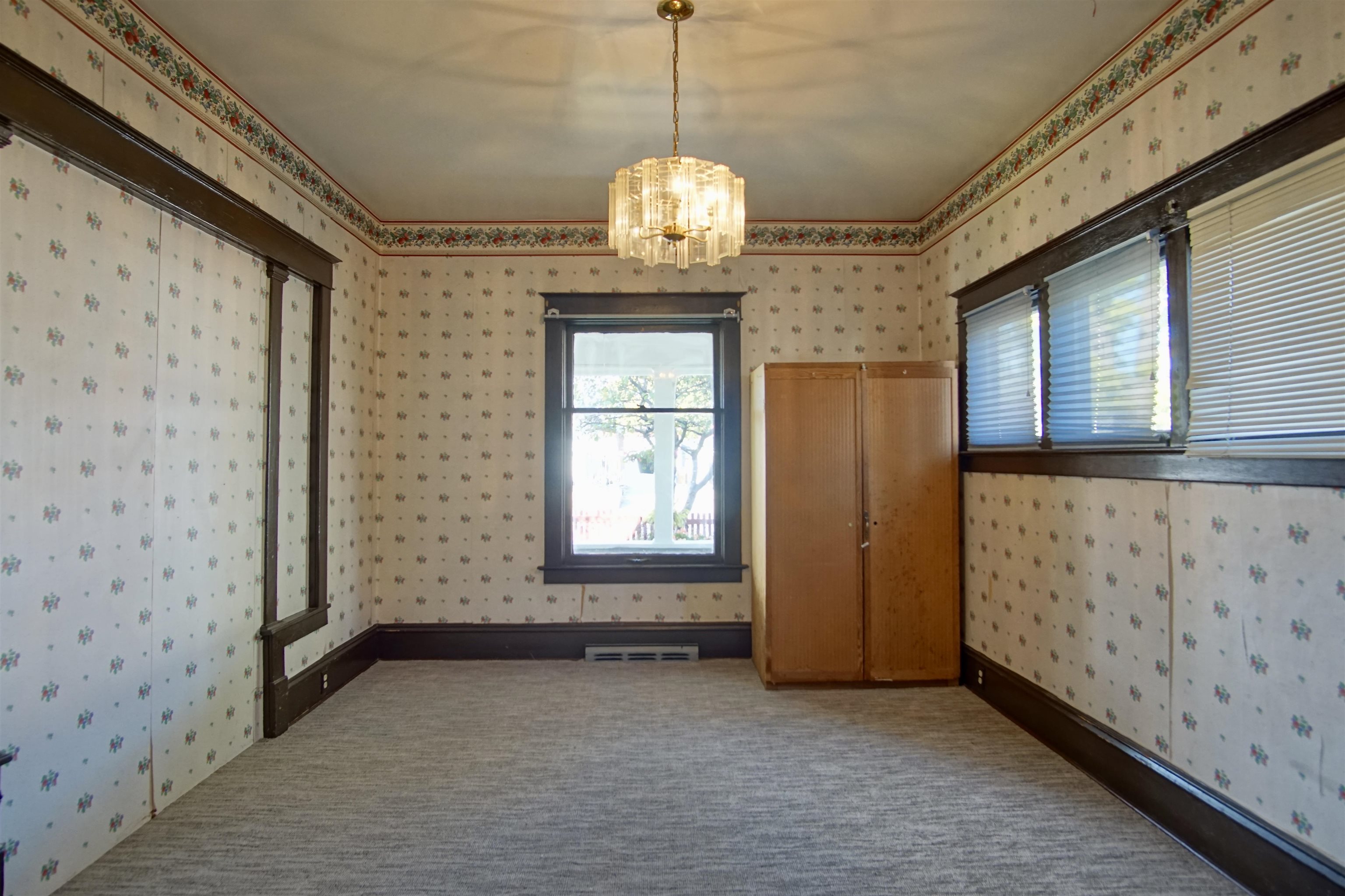 618 E Broad Ave - Photo 15