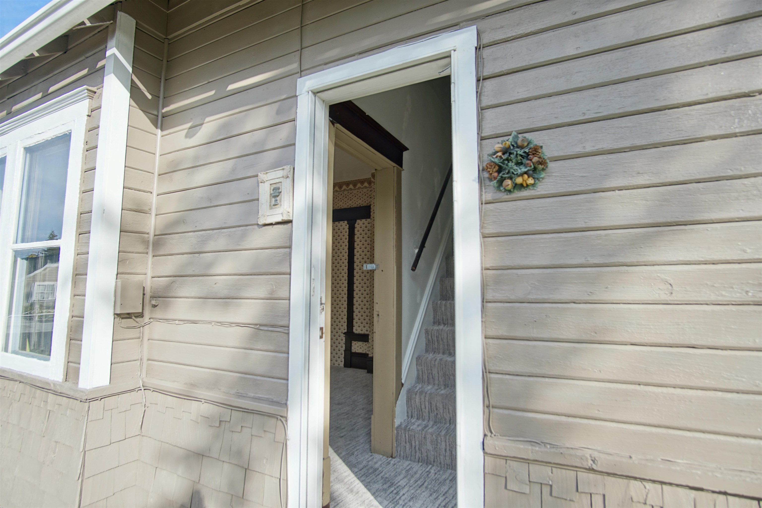 618 E Broad Ave - Photo 17